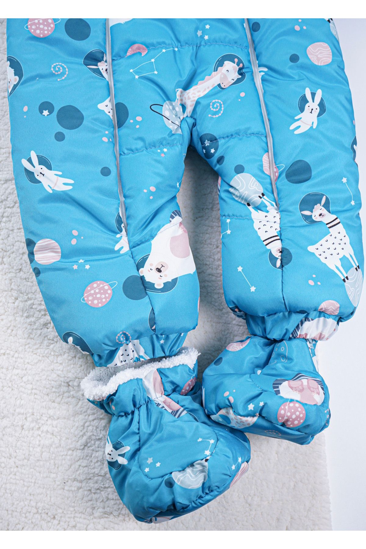 Baby Minty-Space Printed Baby Astronaut Jumpsuit 3