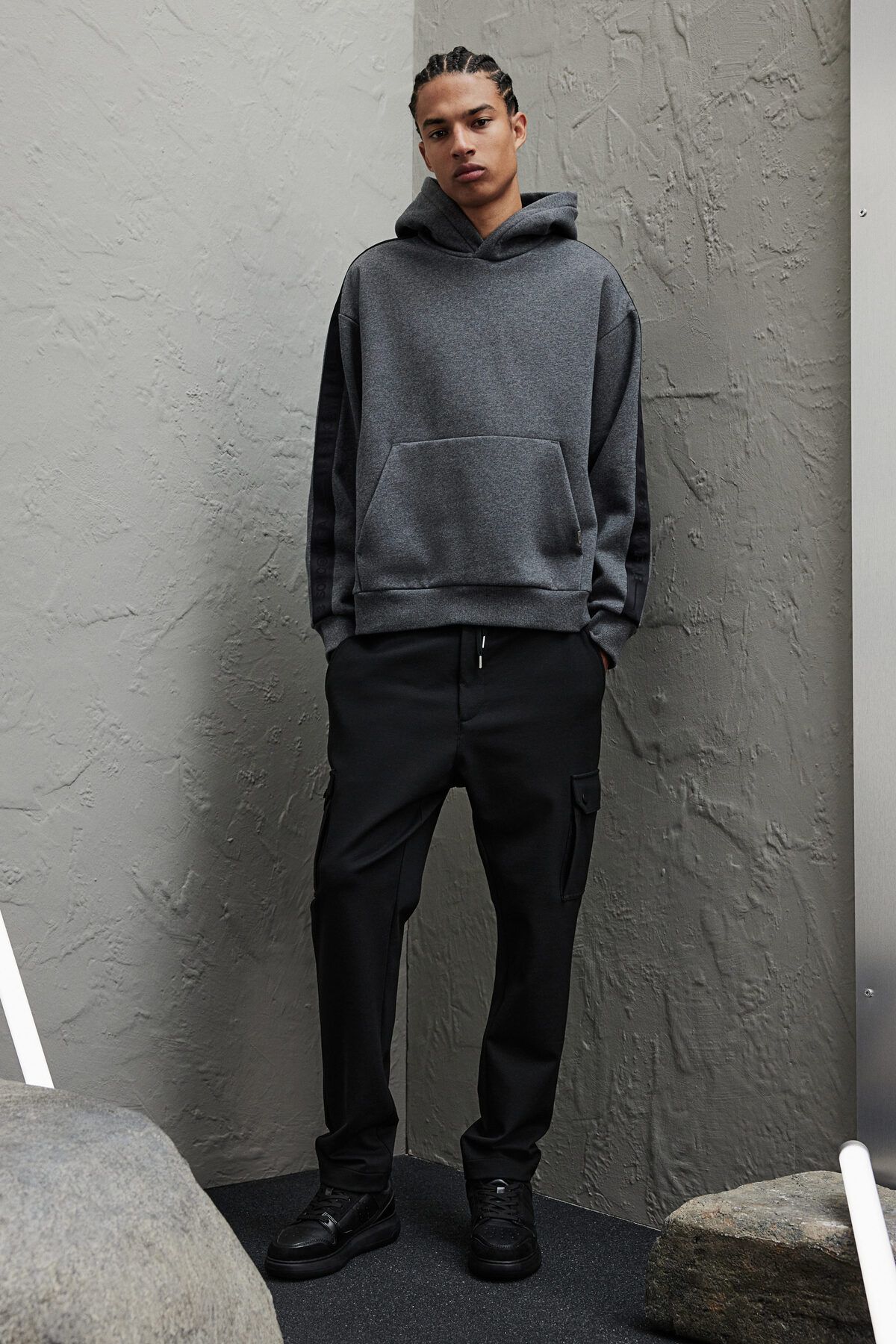 سویشرت خاکستری مردانه از دست دادن با راه و کاپوت دهید H M H&M