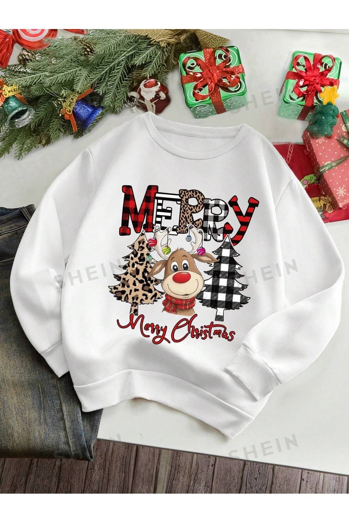 Benisengiydir-Unisex White Deer Merry Chirtmas Printed Oversize Crew Neck Sweatshirt 1