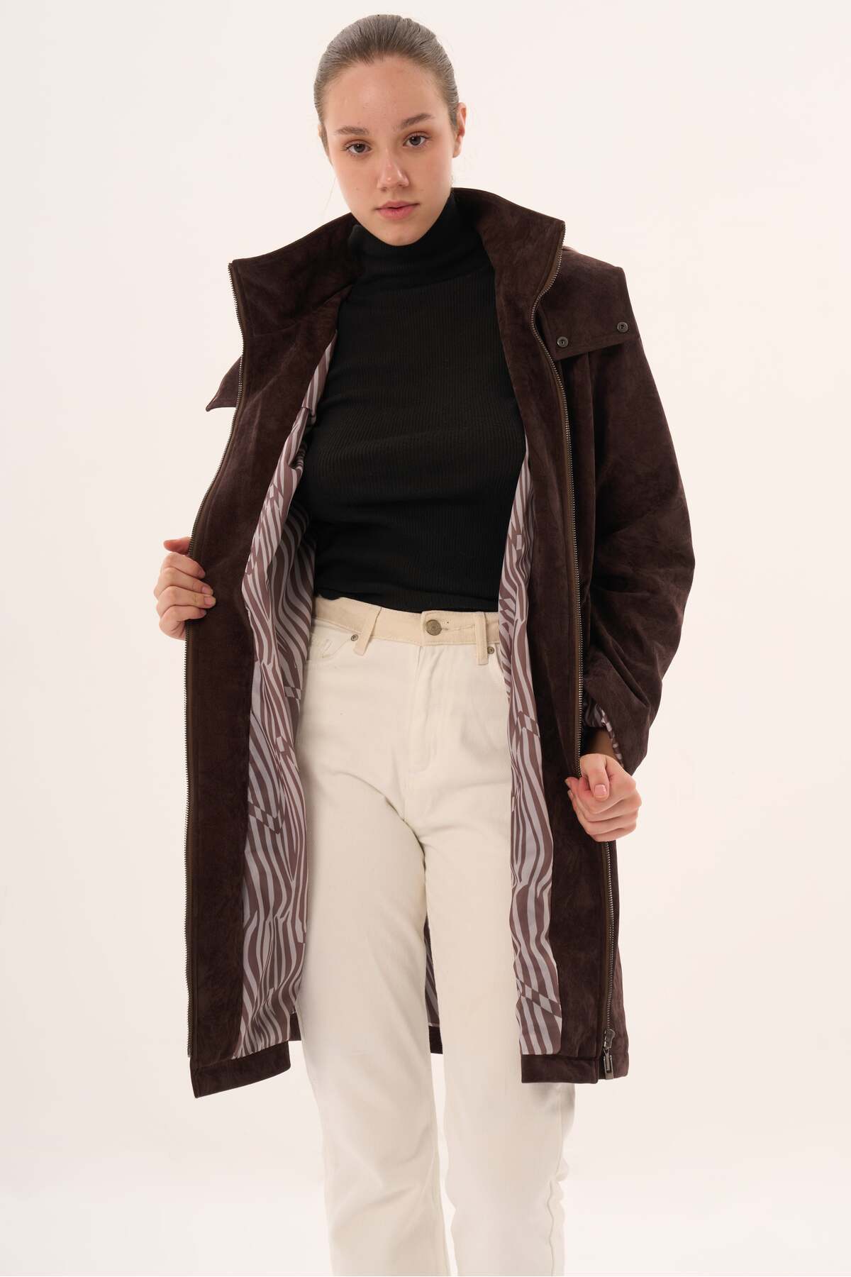 Veger-Lining Overcoat with Zebra Print 3