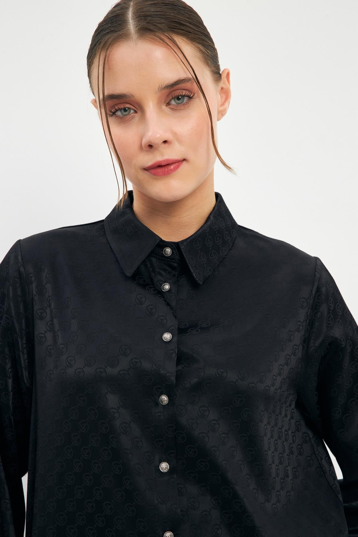 Zühre-Black Monogram Print Buttoned Shirt - T-1515 3