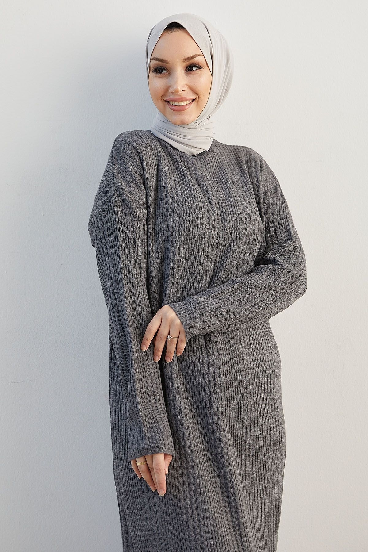 InStyle-Arissa Turtleneck Long Knitwear Dress - Gray 3