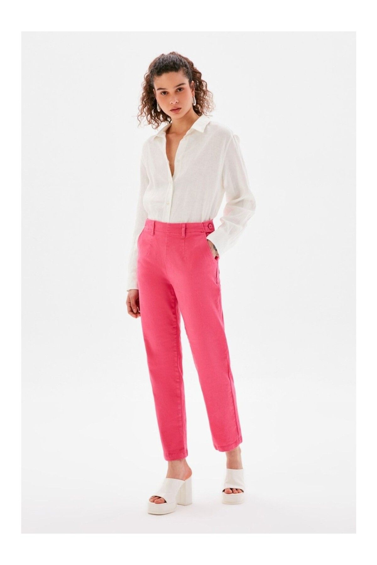 adL-Button Detailed Trousers with Elastic Waist 1