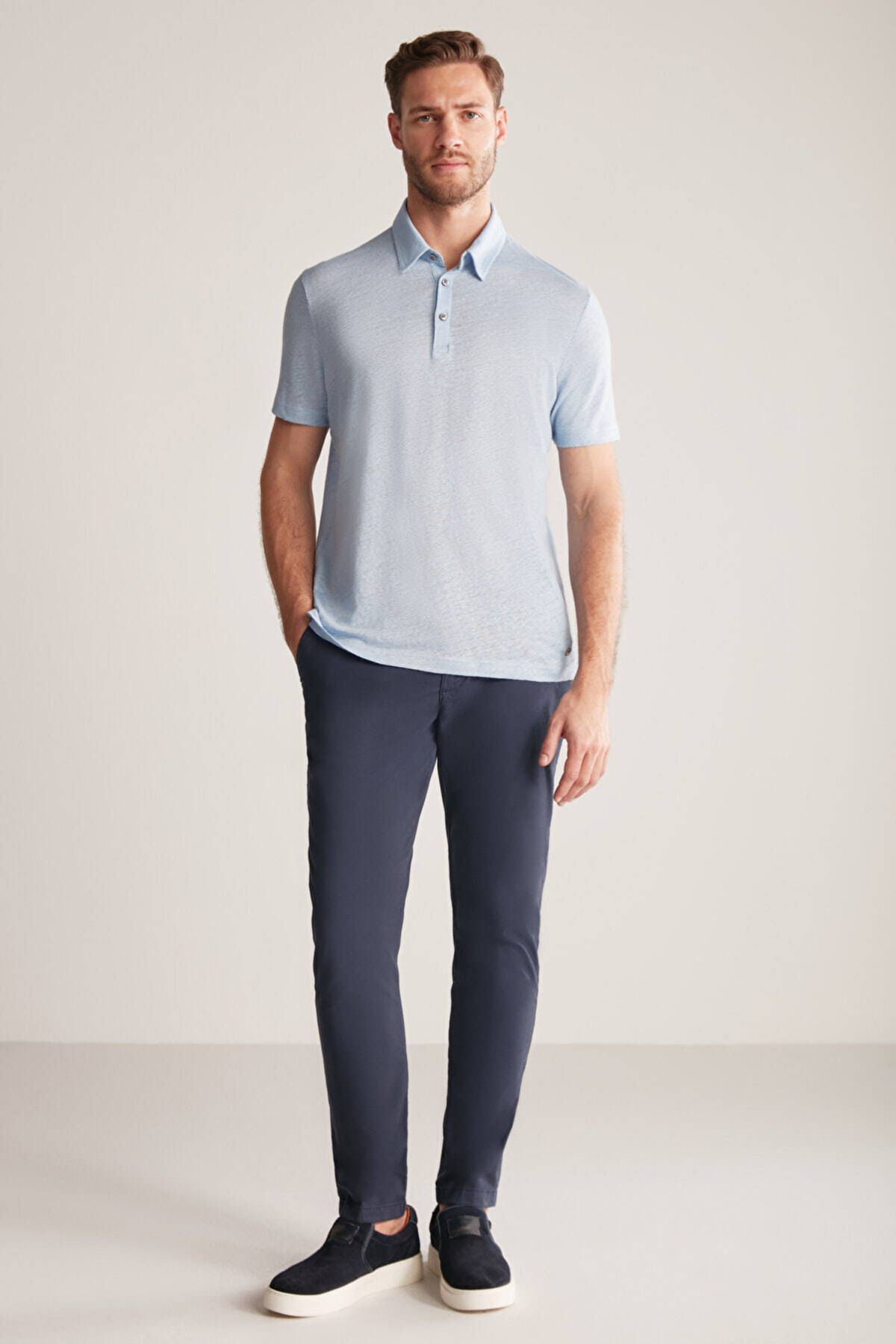 Hemington-Pure Linen Sky Blue Polo Neck T-Shirt Size: S 1