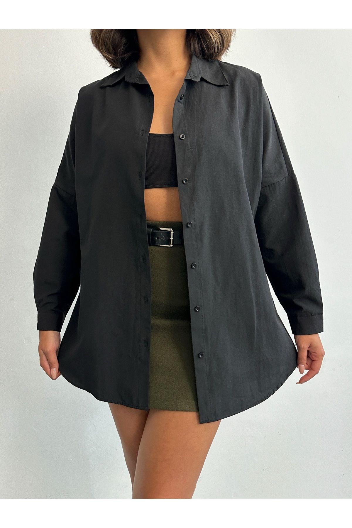 BEJNA-Schwarzes, übergroßes, langes Basic-Shirt für Damen 5