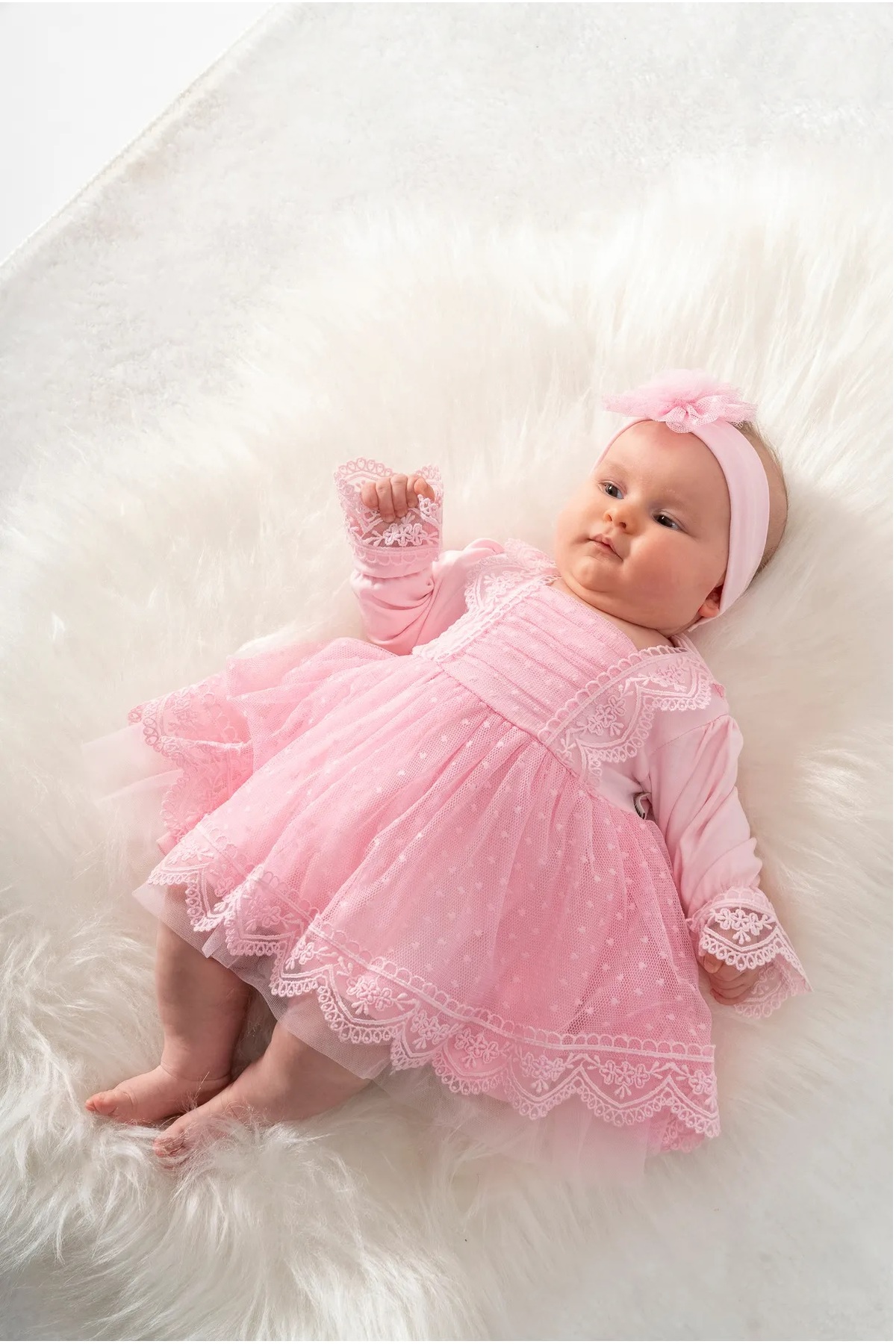 Melekpare Kız Bebek Mevlüt Elbisesi Fransız Dantelli Mevlit Takımı Bebek Mevlütlük Seti fotoğrafı 2 (önizleme)