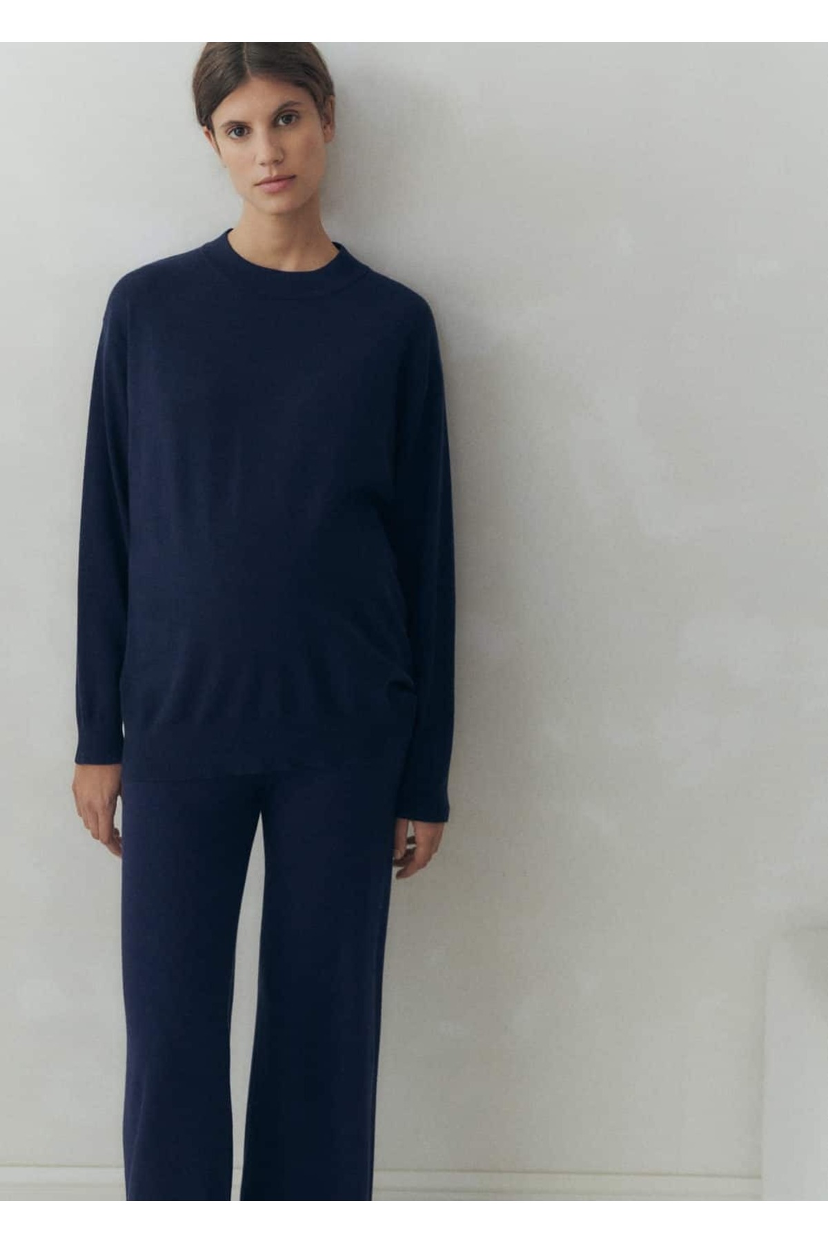 Pamuklu keten yuvarlak yakalı triko kazak