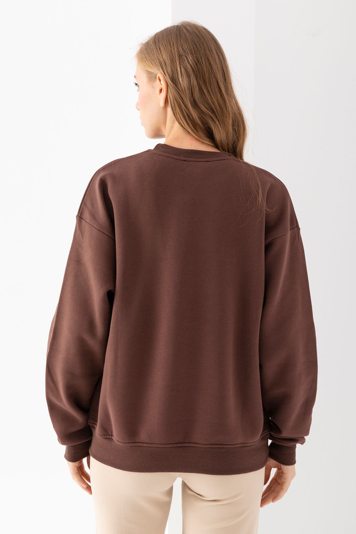 Zomers-Women's Crew Neck Fleece Embroidered Oversize Brown Sweatshirt 8