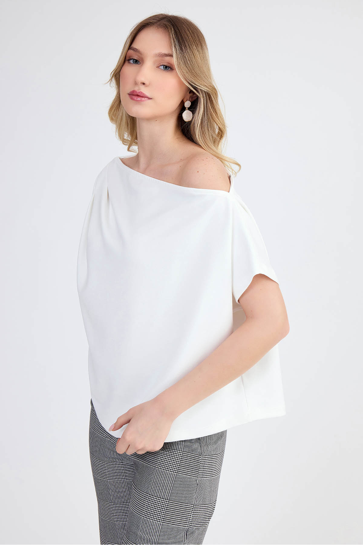 Vitrin-Μπλούζα Modal One Shoulder από ύφασμα 7