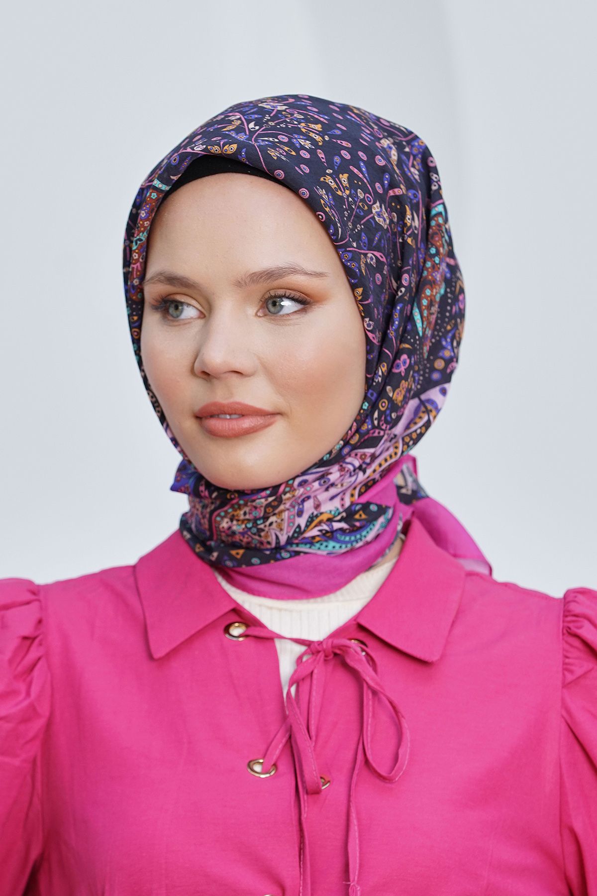 روسری صورتی حجاب الماس هارمونی سیاه IPEXI 4316 Loryan