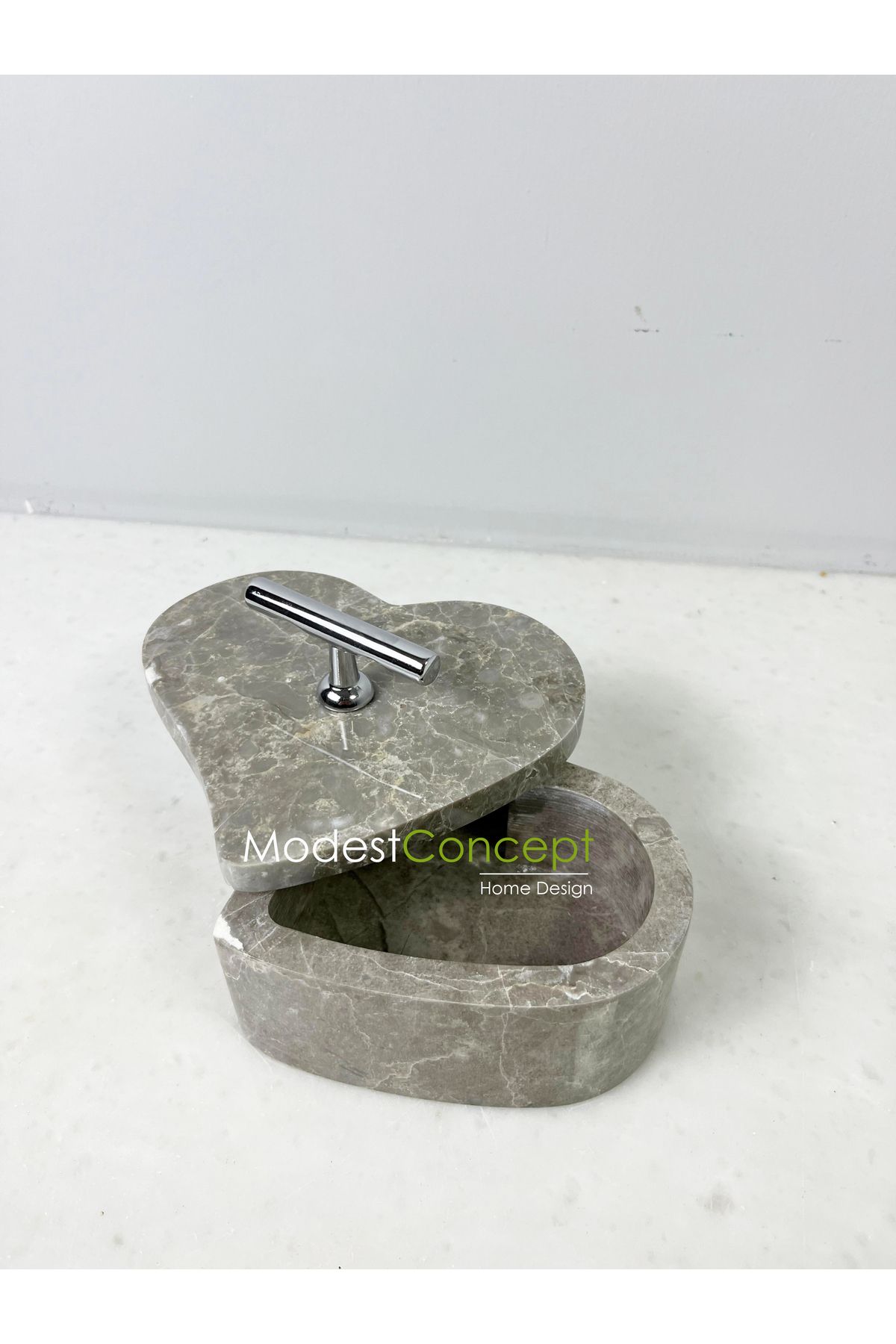 Modestmar-Gray Marble Heart Bowl Silver Handle 4