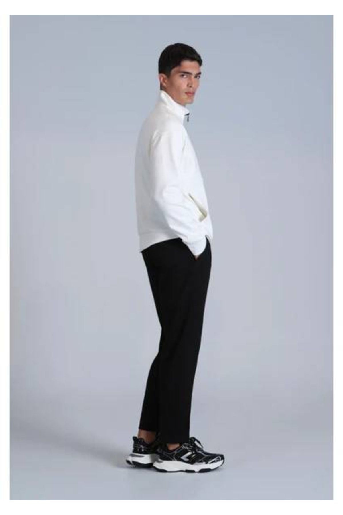 complete the look image