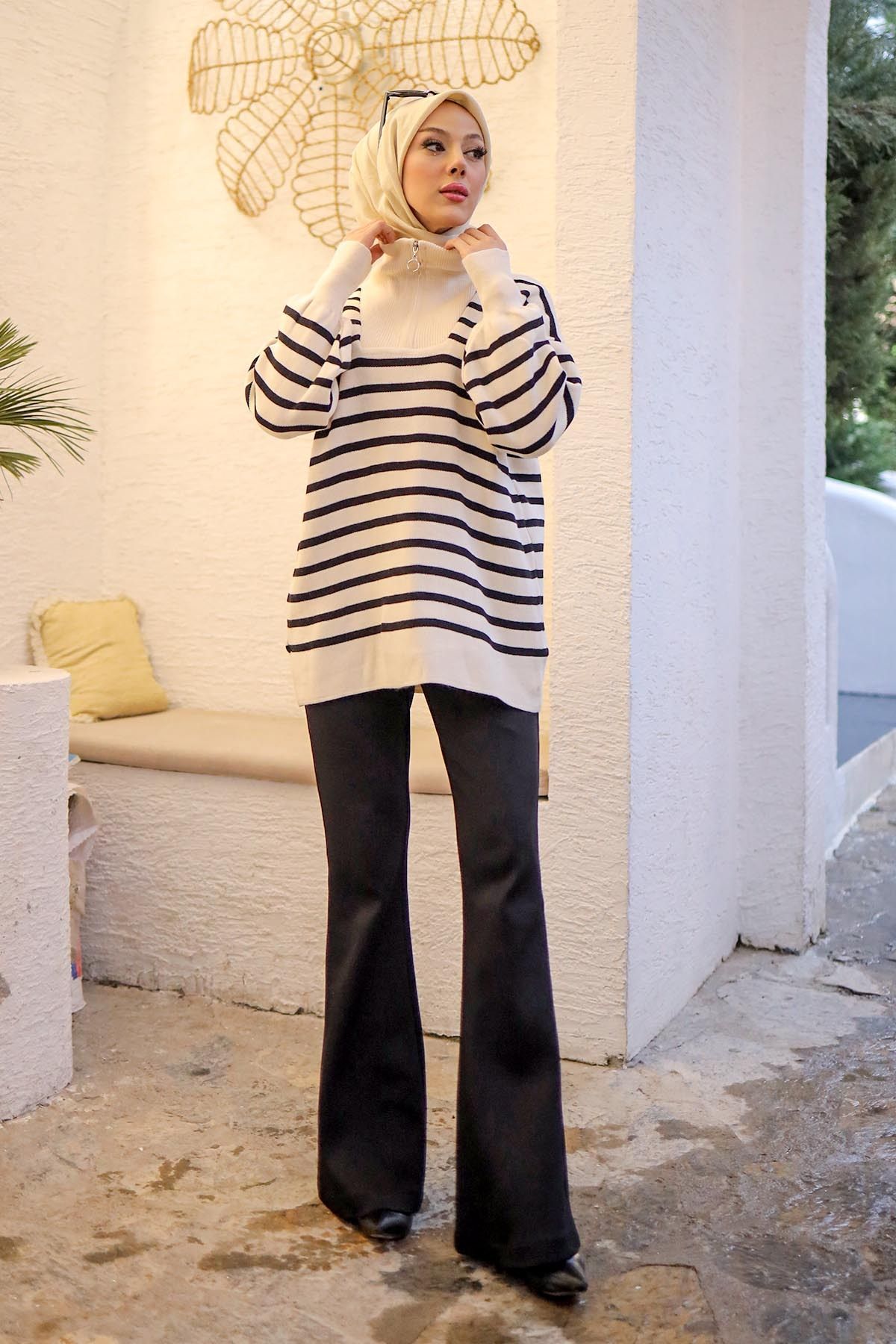 İmajButik-Cream Collar Zippered Striped Knitwear Sweater 1