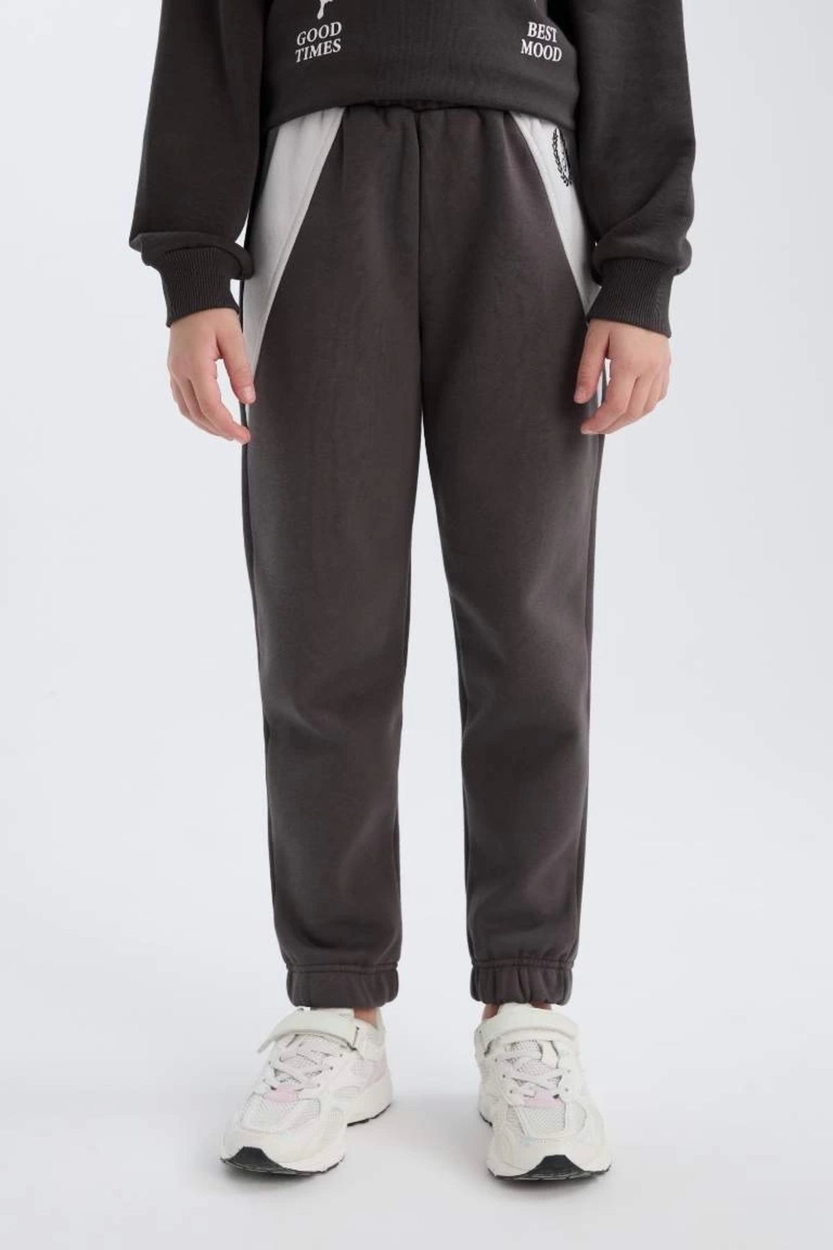 DeFacto-D3841 Jogger Sweatpants with Elastic Waist 4