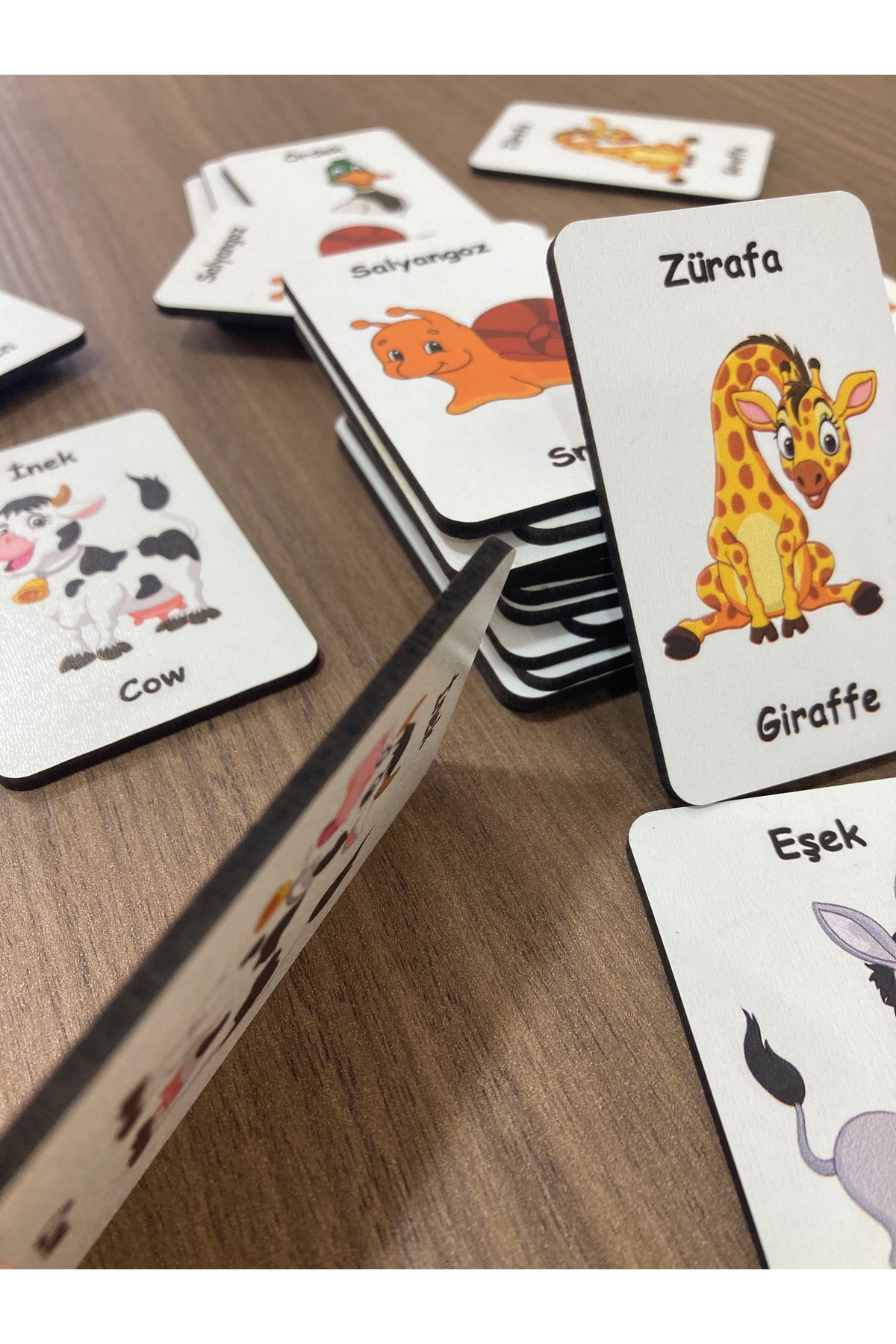 Leelii Tasarım Sevimli Hayvanlar Ahşap Hafıza Eşleme Kartları 12 Hayvan 24 Kart Türkçe - İngilizce Hafıza Oyunu fotoğrafı 2 (önizleme)