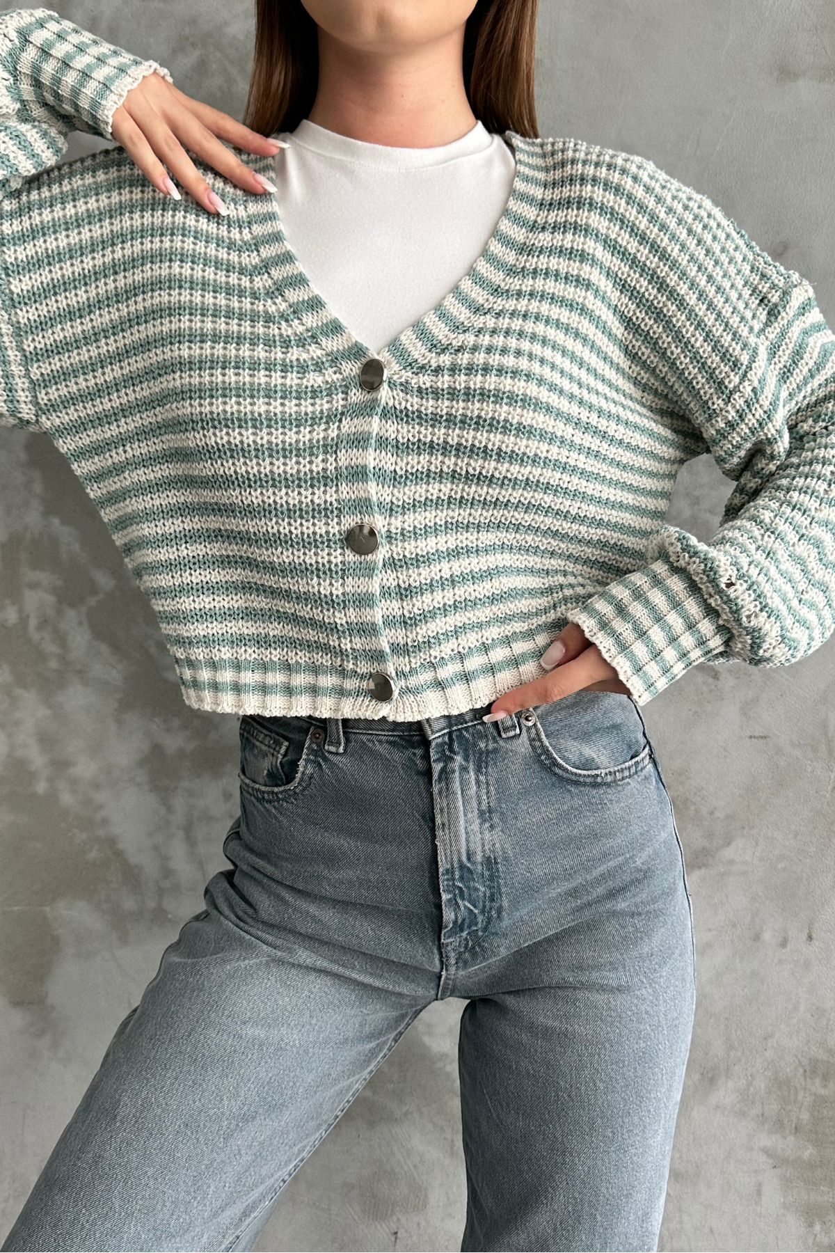 macharelbasic-Women's Striped Metal Button Balloon Sleeve Seasonal Cardigan Mint 4