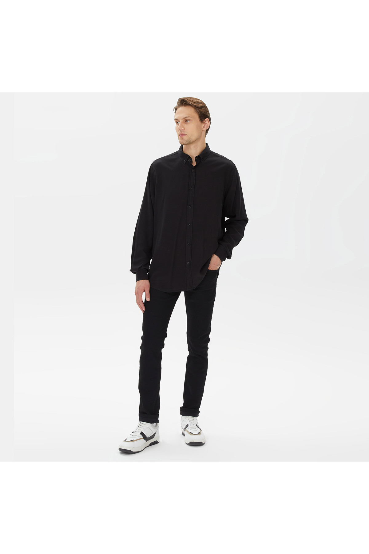Erkek Siyah Classic Fit Gömlek — مشکی W37232T — تصویر 3 از 4