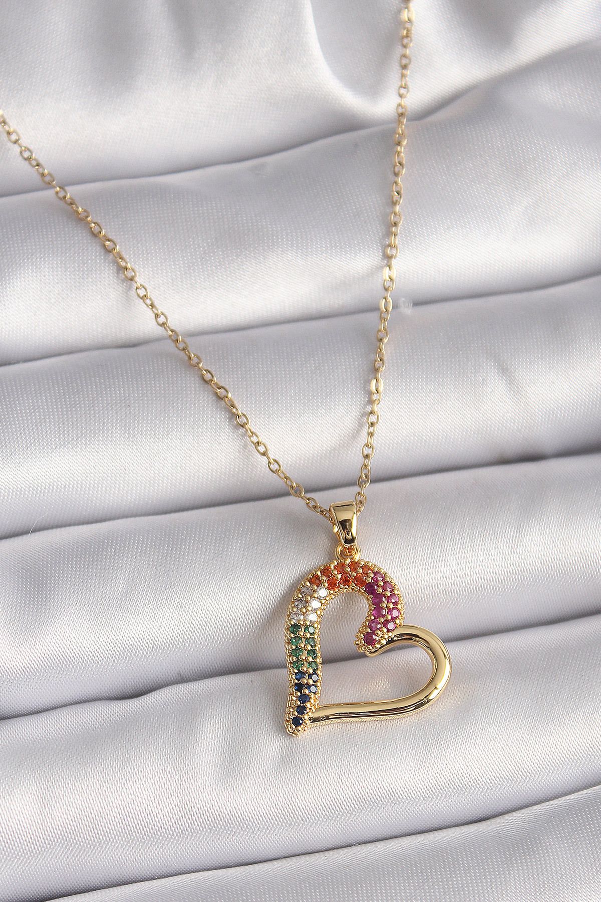 MMB Boutique 316L Çelik Gold Renk Zincir Renkli Zirkon Taşlı Kalp Model Kadın Kolye