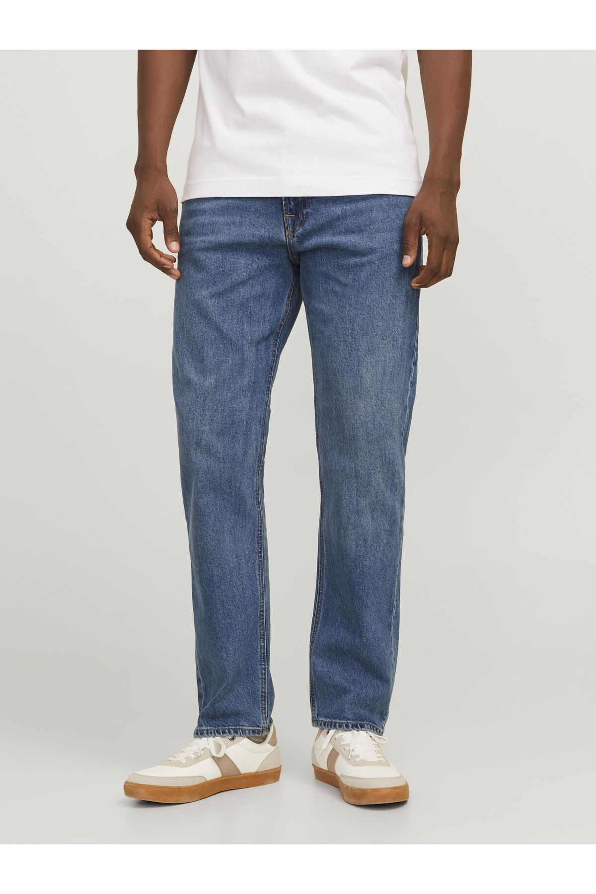 شلوار جین راحت و فیت JJICHRIS JJCLASSIC AM 279 SN جک اند جونز شلوار جین Jack & Jones