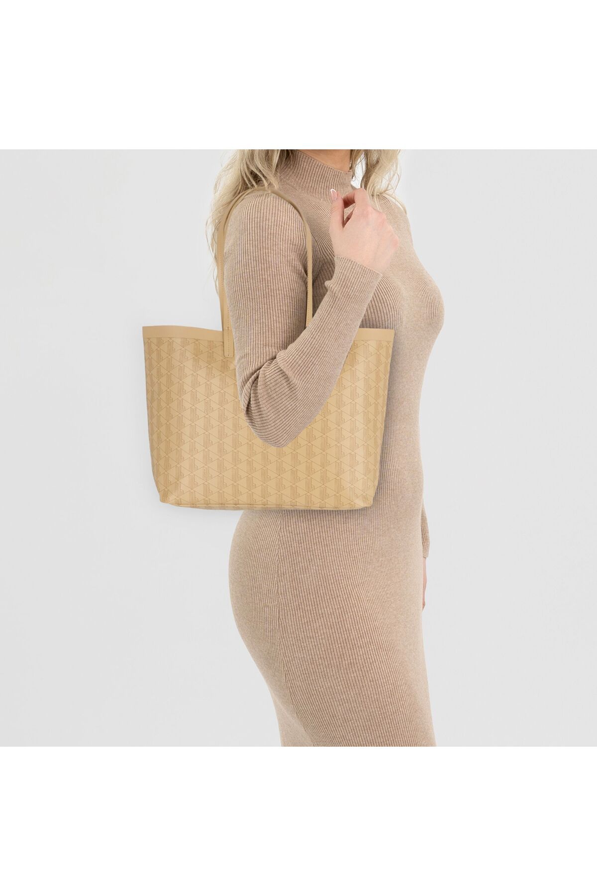 Lacoste-Geantă de cumpărături Zely 34 cm 7