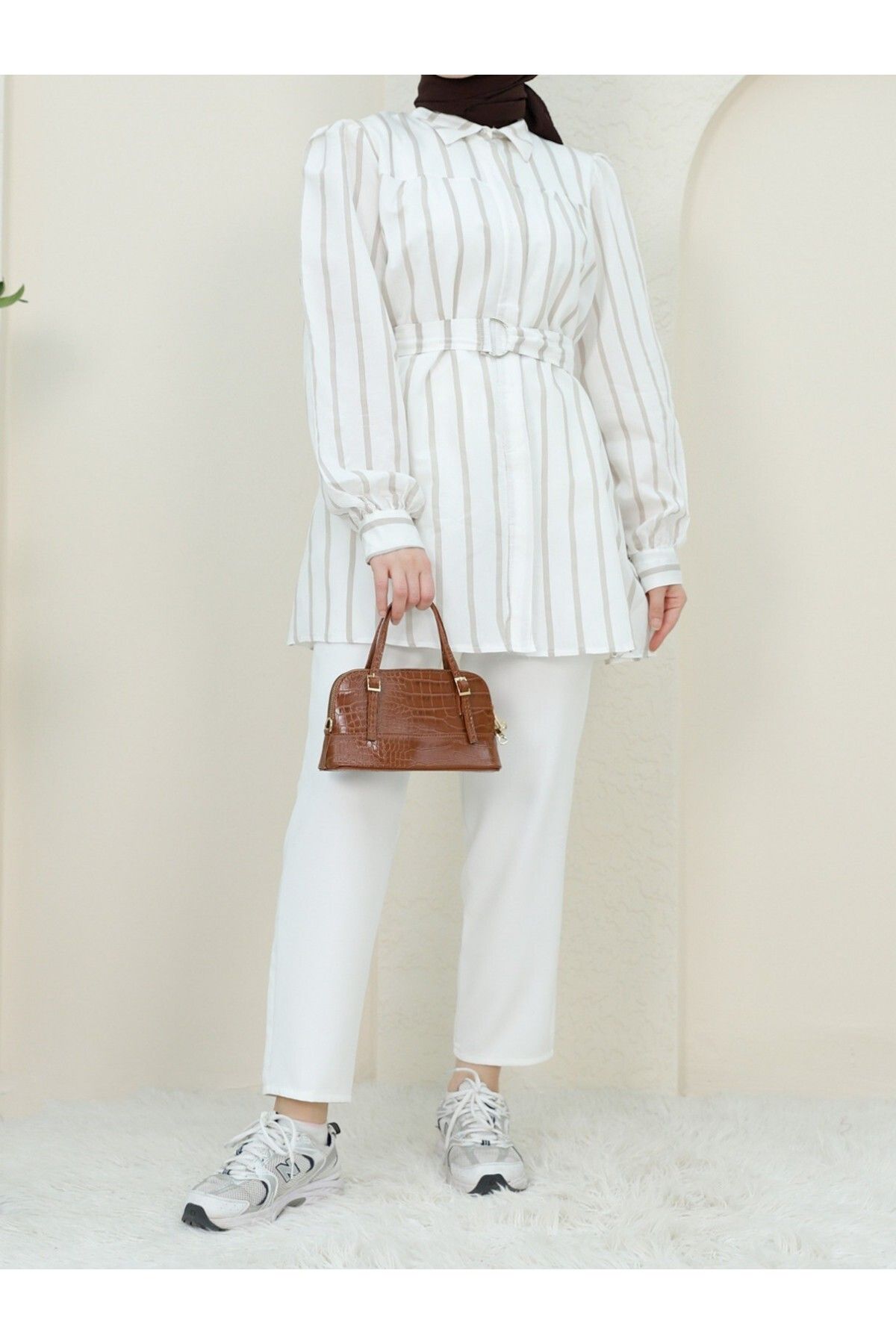 Modamorfo-Thick Striped Shirt with Buckle and Belt 4