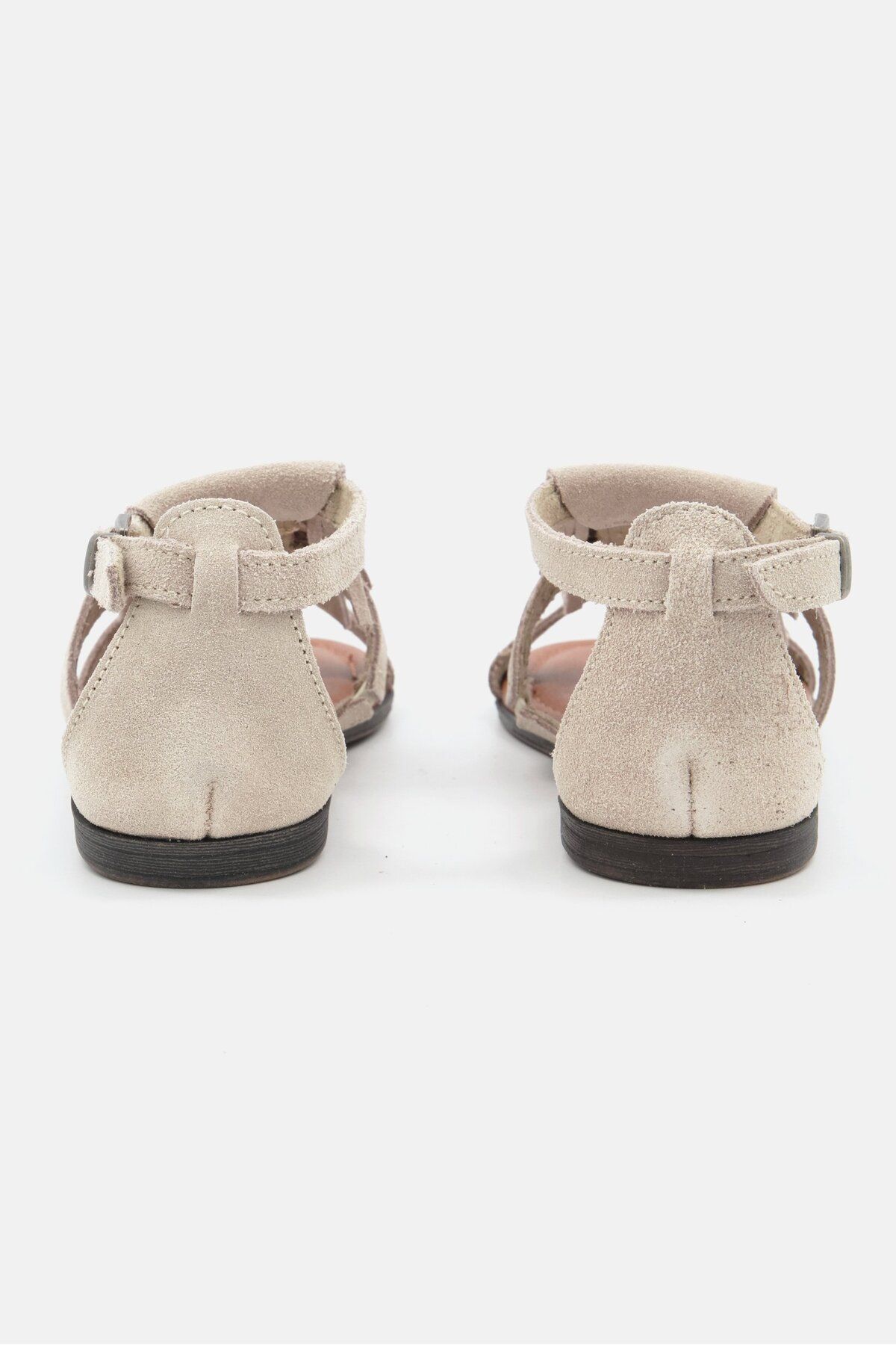 Minnetonka-Women Suede Adjustable Buckle Sandals, Grey 2