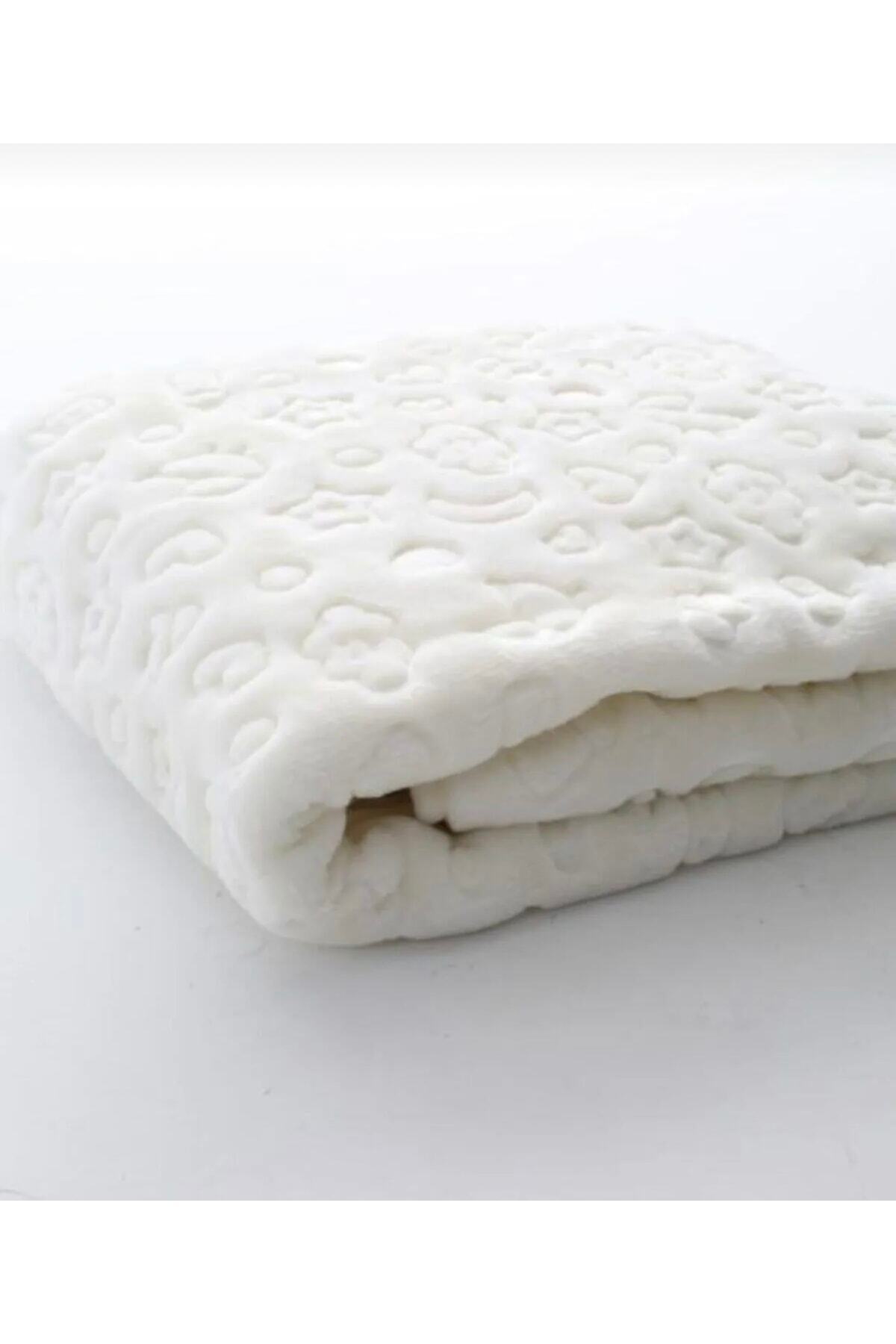 yukobaby bebeğiniz için en doğalı Kabartmalı Peluş Bebek Battaniyesi Ekru(ÇİÇEK DESEN MUŞAMBA ÖNLÜK HEDİYELİ:)) fotoğrafı 2 (önizleme)