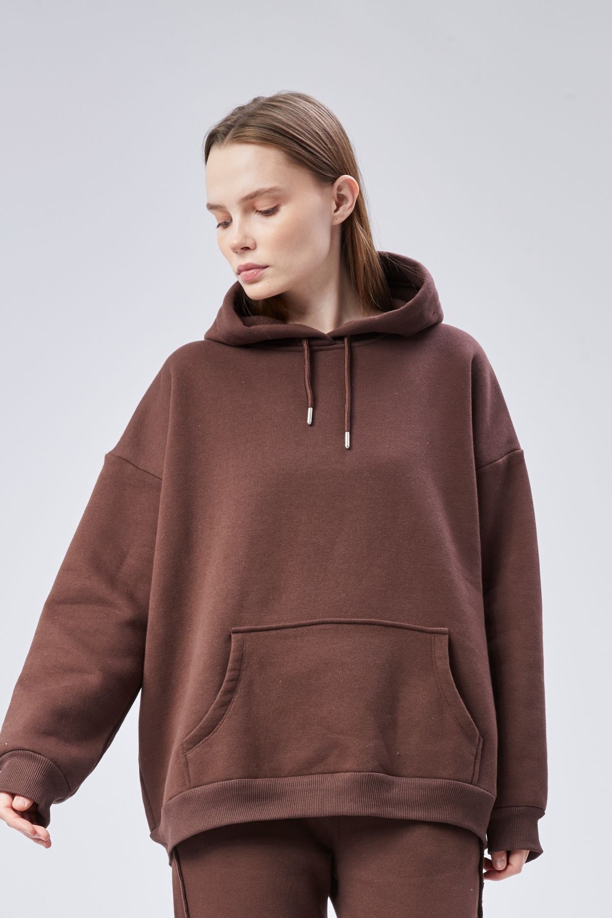 soBasic-Raised Three Thread Tracksuit Set with Stitching Detail on the Leg (Esftkm102) - Coffee 2