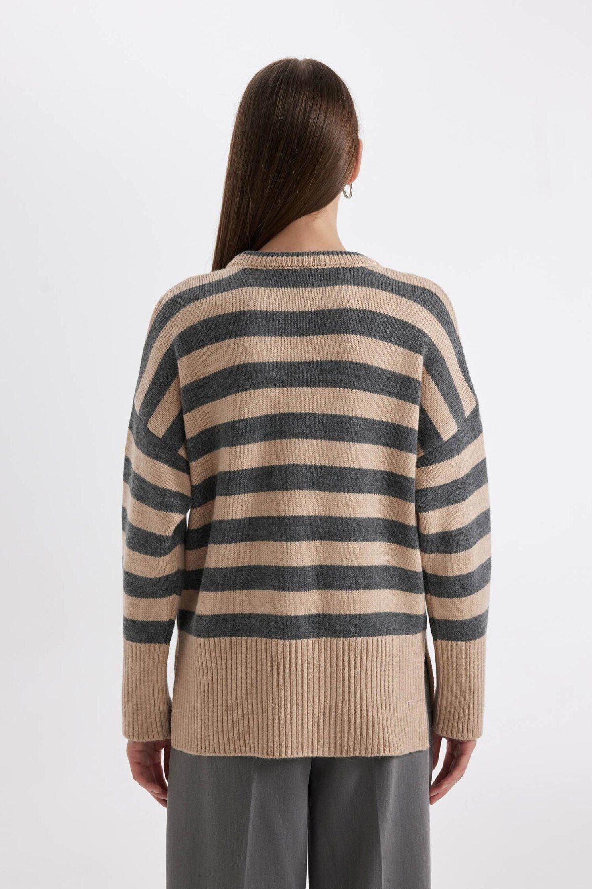 DeFacto-Crew Neck Slit Striped Oversize kötöttáru pulóver - C9054ax24wn 6