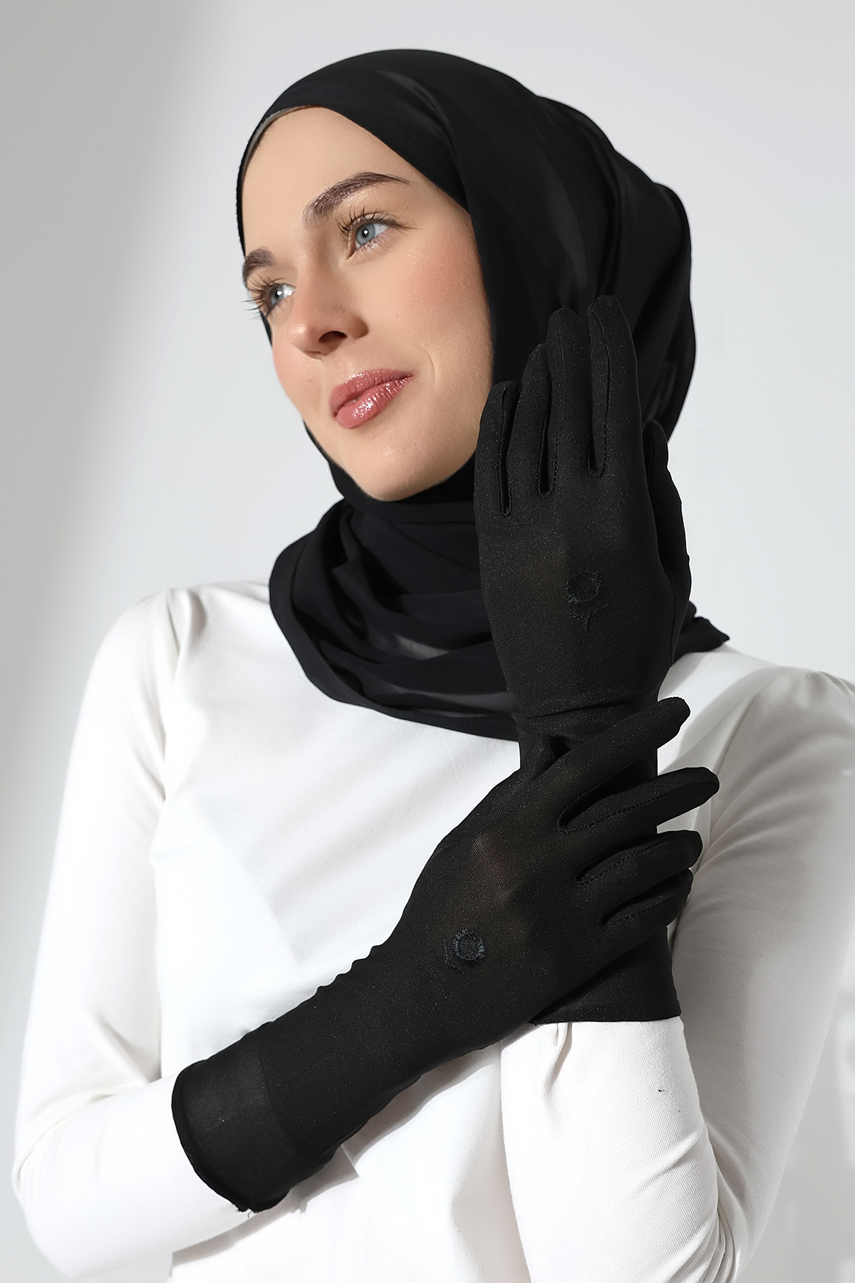 ihvan online  İşlemeli Kadın Tesettür Eldiven Siyah - Görsel 2