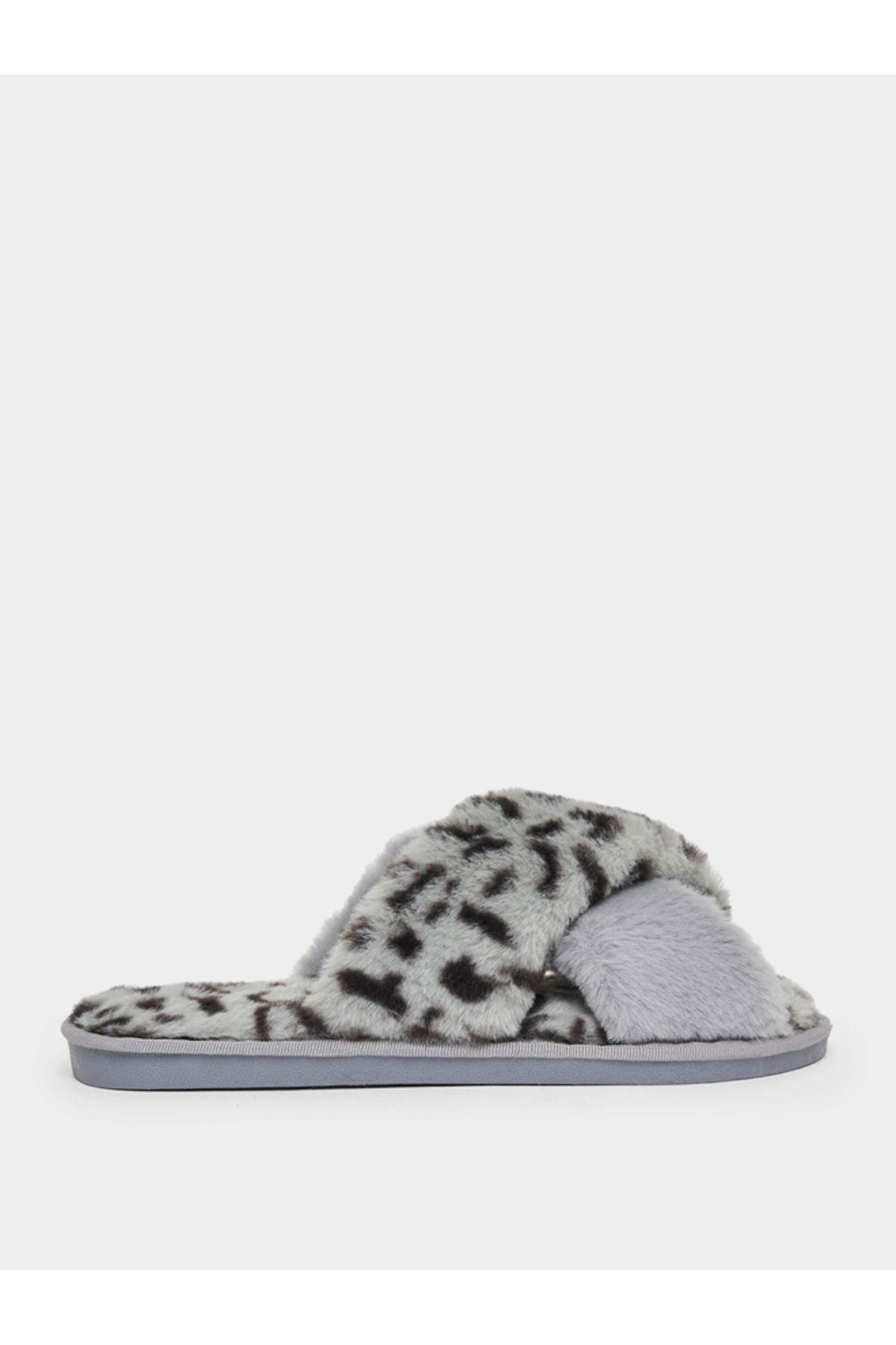 Styli-Animal Print Fluffy Bedroom Slippers 1