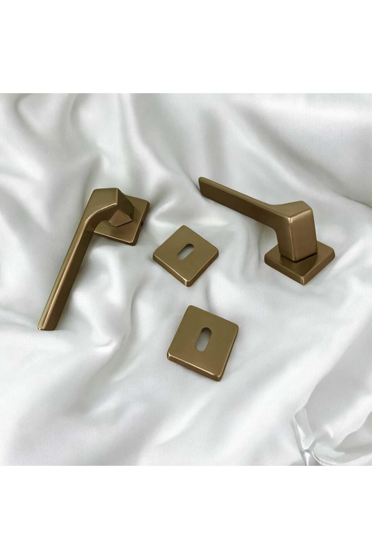 KOLDOOR-Zey Special Design Matte Gold Square Badge Room Door Handle 1 Set 4