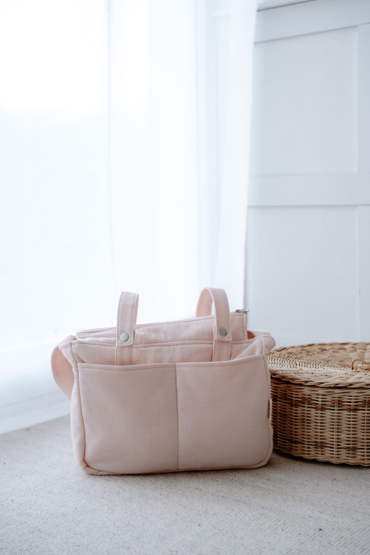 Atelier Babbi-Pink Ribbon Muslin Mother Bag 1