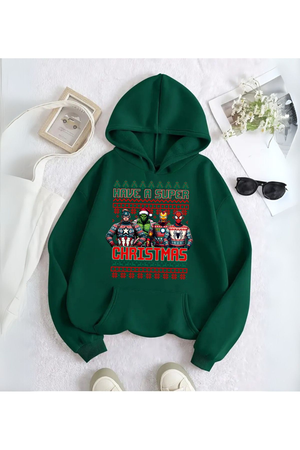 Touz Moda-Marvel Merry Christmas Printed Hooded Sweatshirt 1