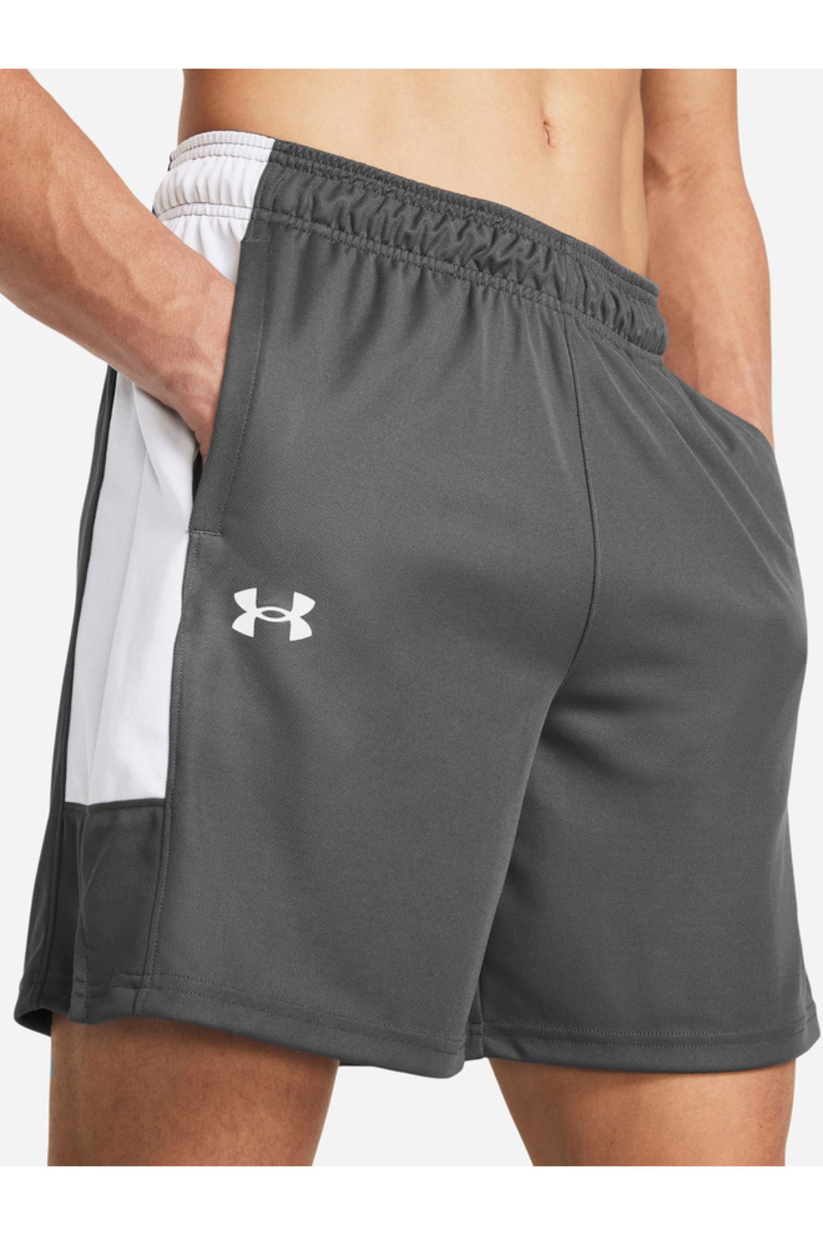 Under Armour-شورت زون 7 بوصة 1