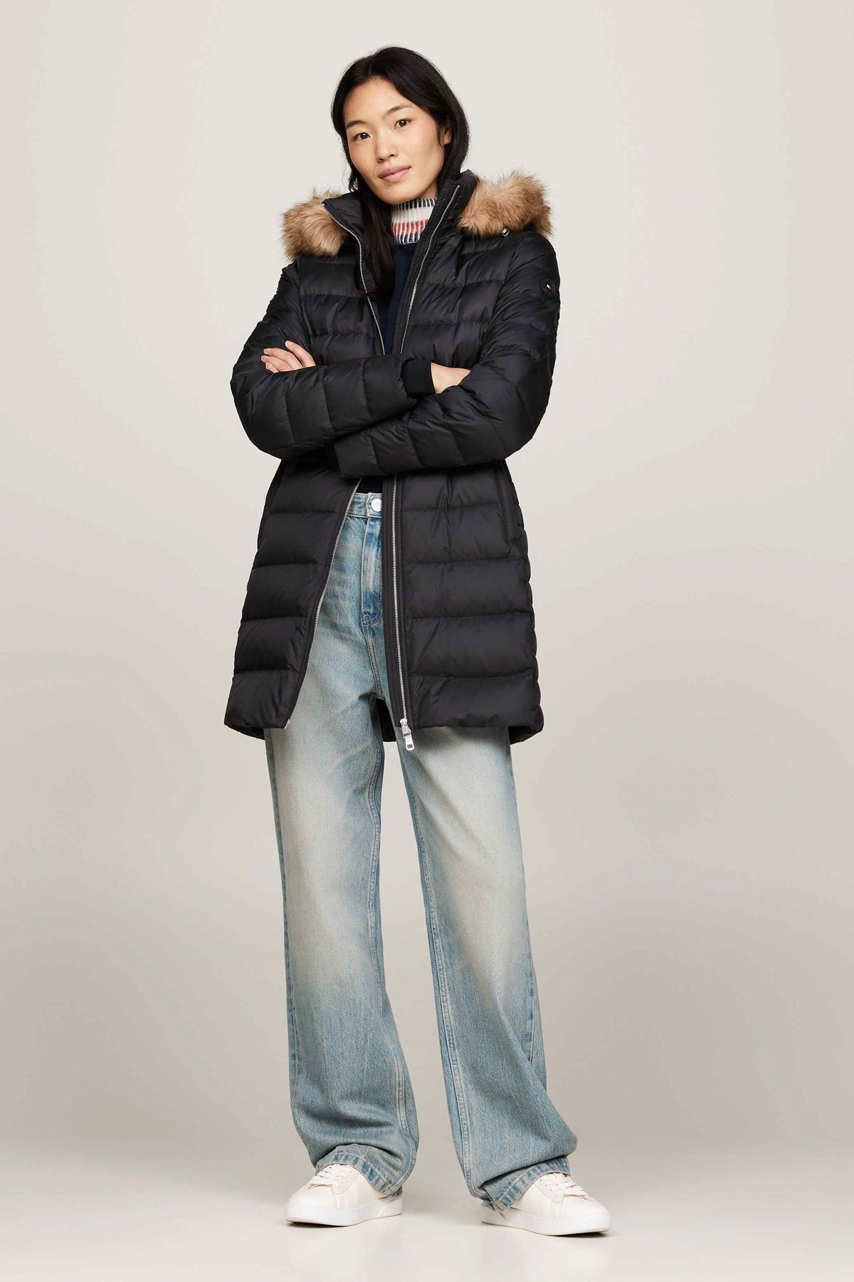 Tommy Hilfiger WW0WW42742 Modell piros kabát