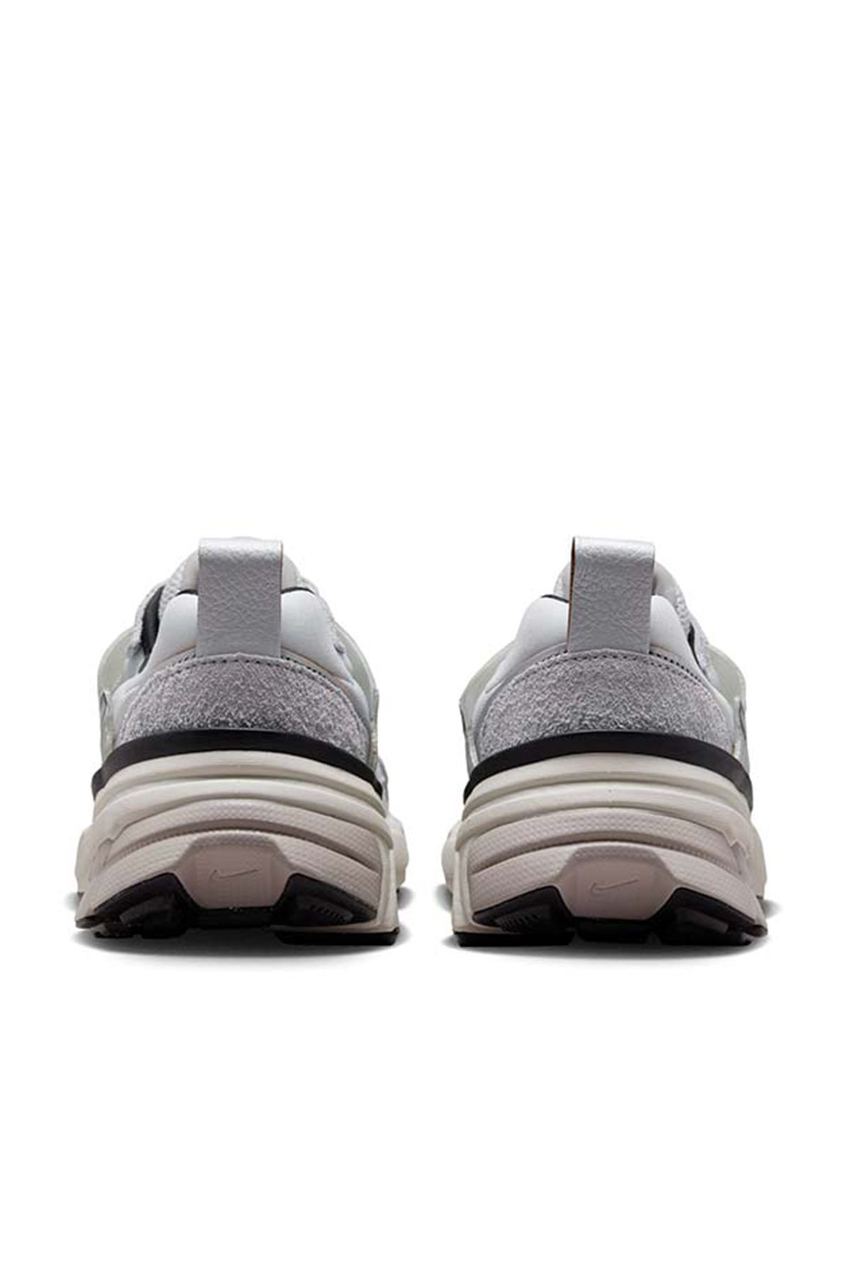 Nike-V2K Run - dobře navržené běžecké boty 2