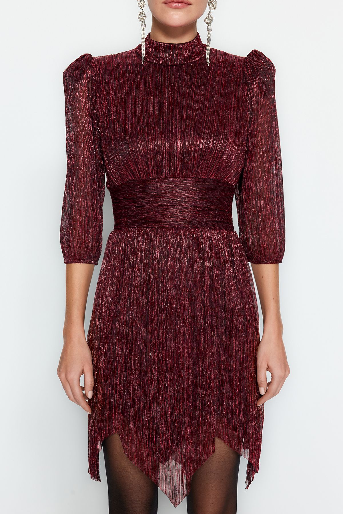 Trendyol Collection-Burgundowa sukienka z tyłu z ozdobnym brokatem, dzianinowa, krótka, wieczorowa, na zakończenie szkoły TPRAW23EL00304 4