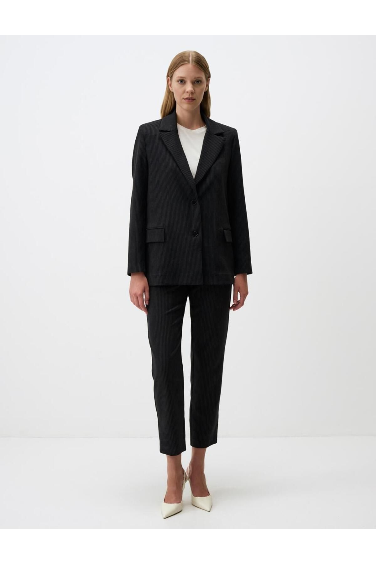 Jimmy Key-Black Long Sleeve Striped Stylish Blazer Jacket 2
