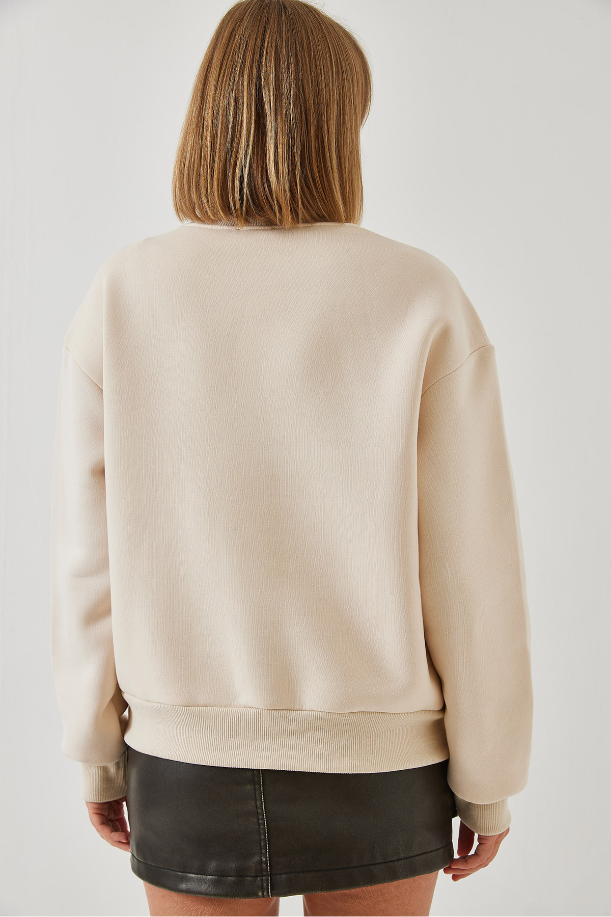 LUCCI Embroidered Crew Neck Cotton Sweatshirt 4