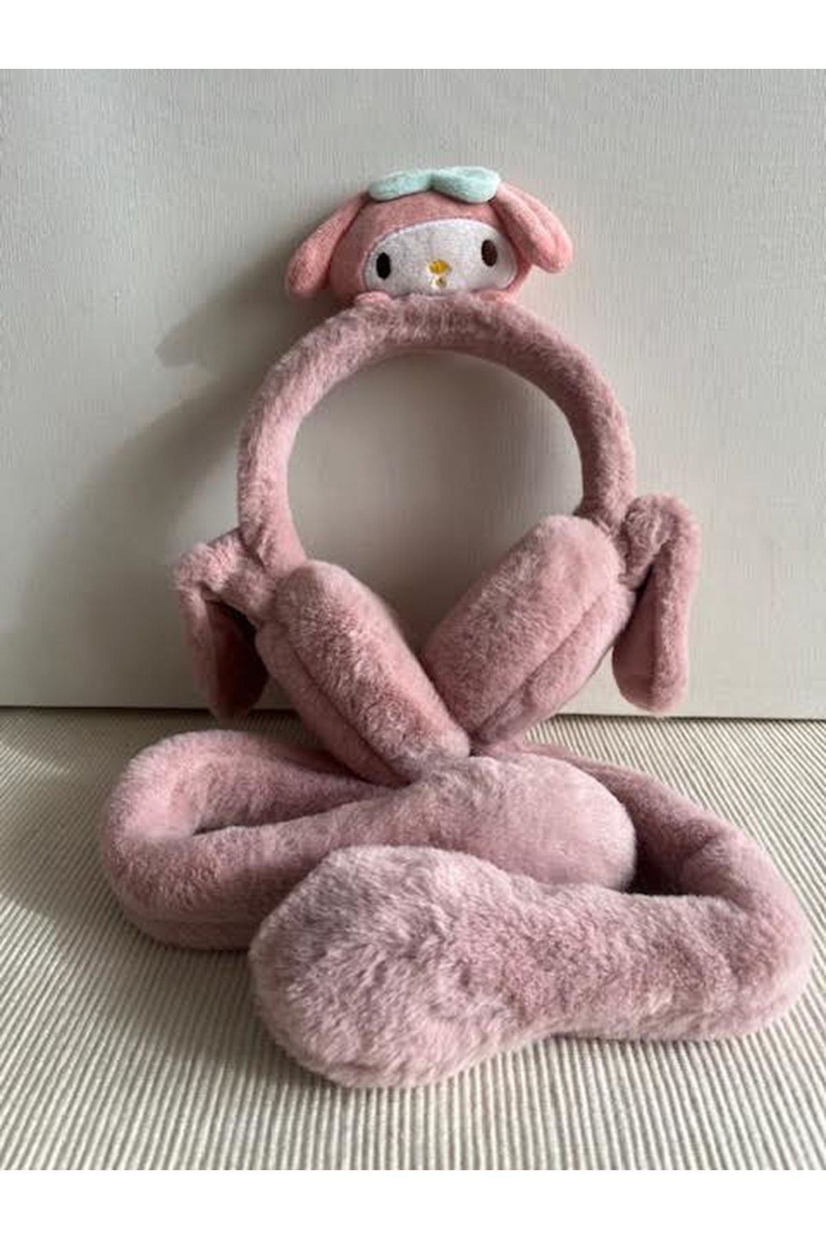 CosmoOutlet-Kuromi Figured Ears Animated Cute Face Plush Sound Dusty Rose Color Children's Earphone 1