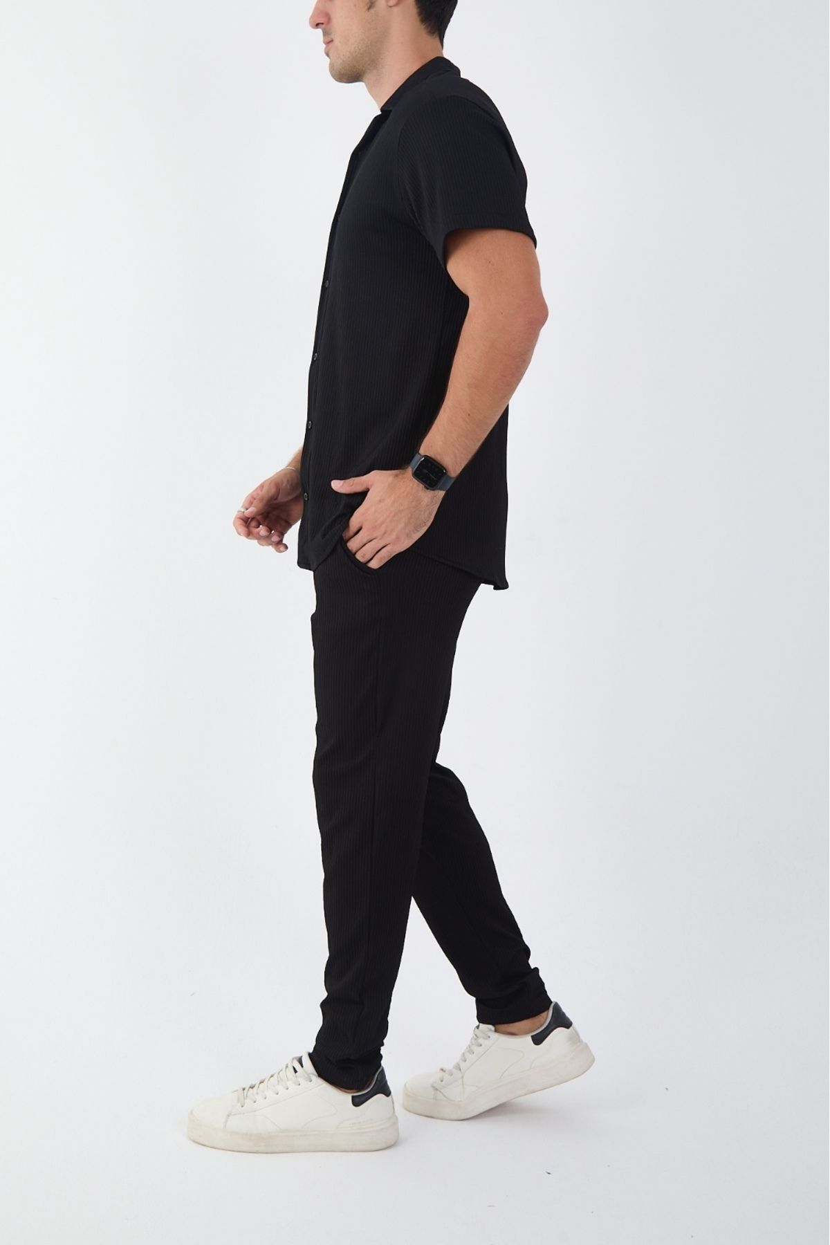 complete the look image