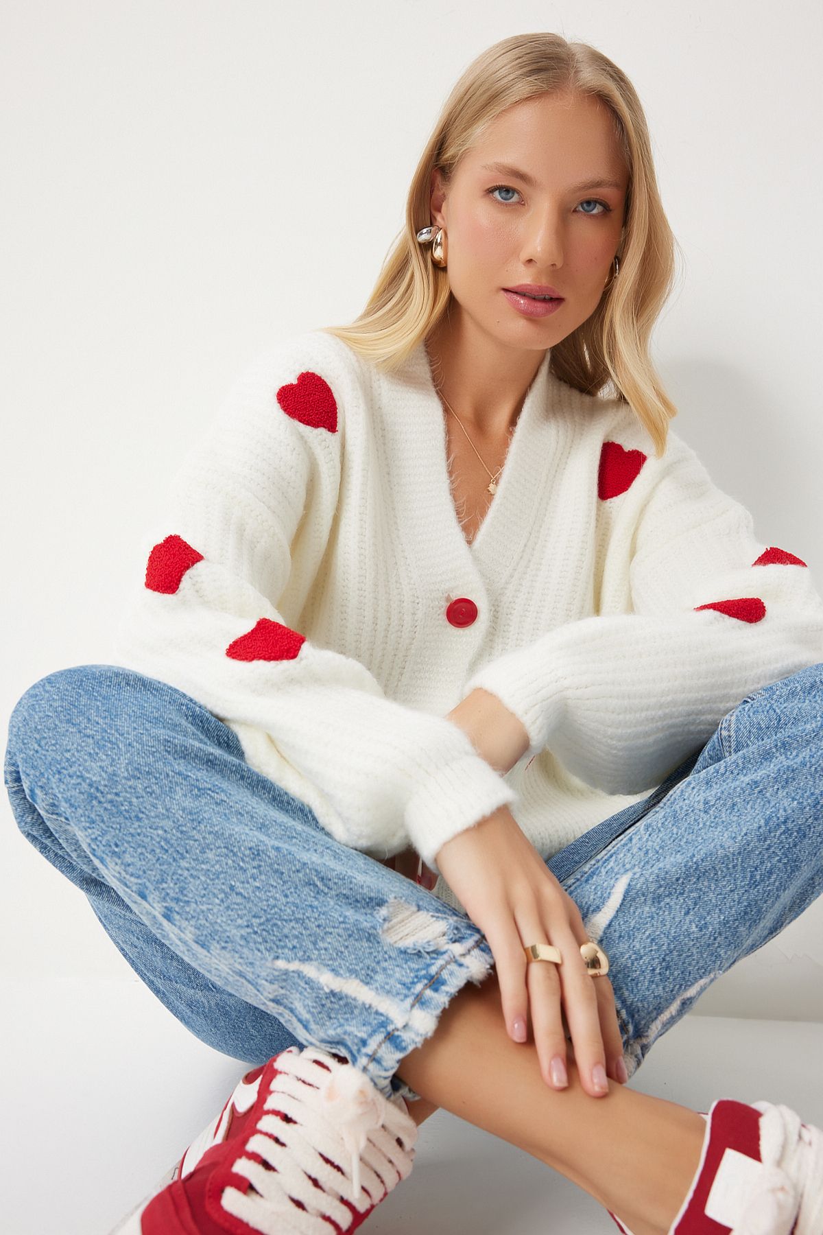 Lovelyİstanbul-White Oversize Knitwear Cardigan - Heart Motif Lpf0050 3