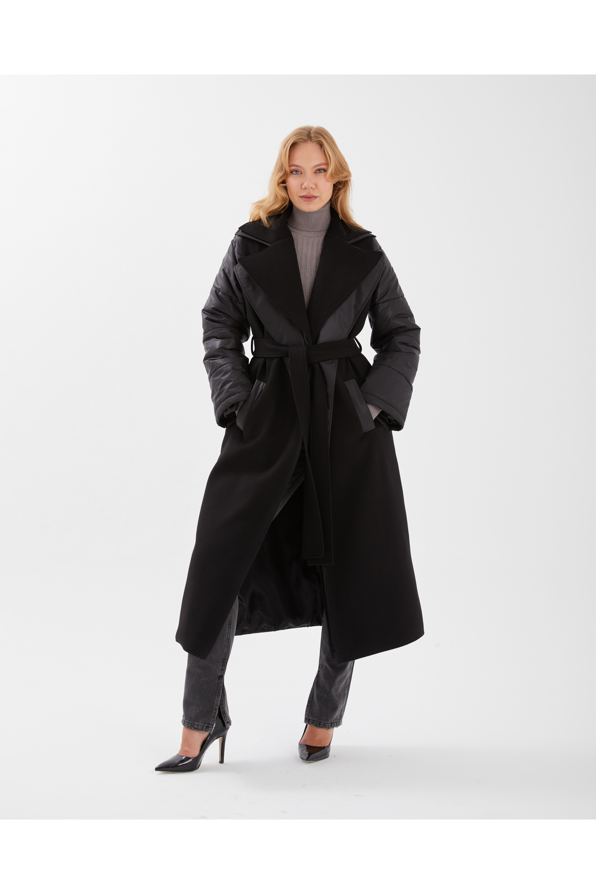 ŞEYDA ERTEM  SİYAH YÜNLÜ KAŞE PUFFER UZUN KALIN MANTO - Görsel 8