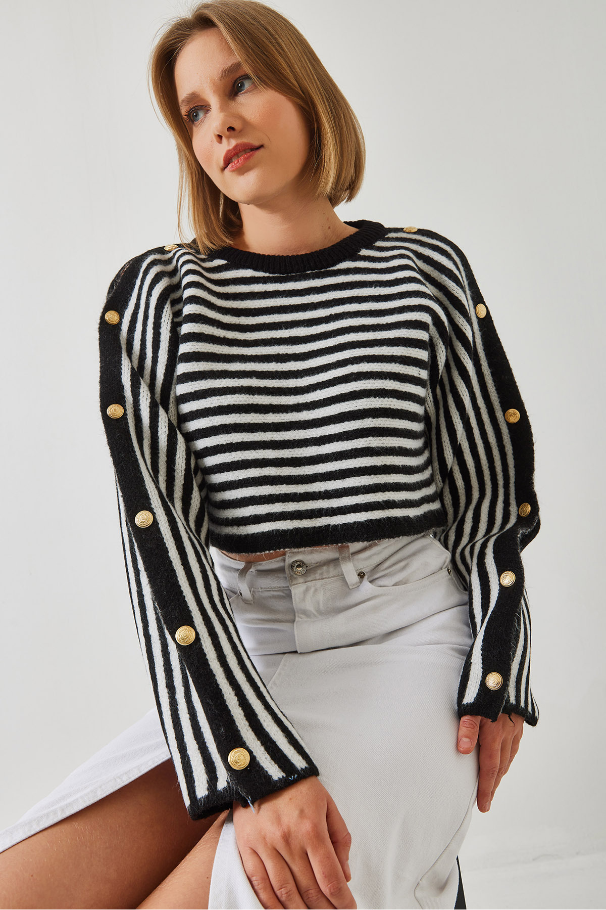 LUCCI Striped Crop Sweater with Button Detail 4