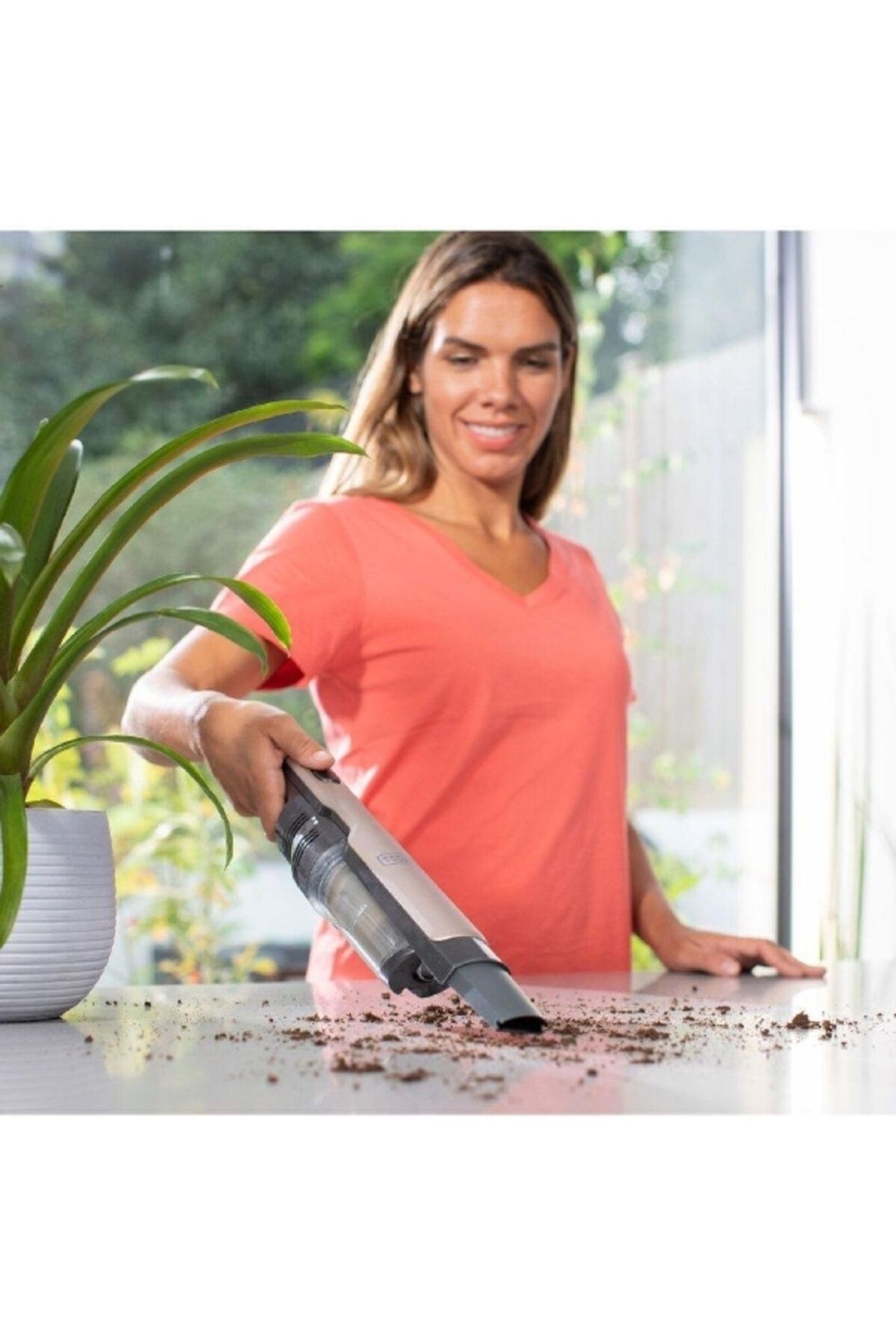 Black&Decker-Slim Design Handheld Vacuum Cleaner 120ml DVC320BRG-GB 4