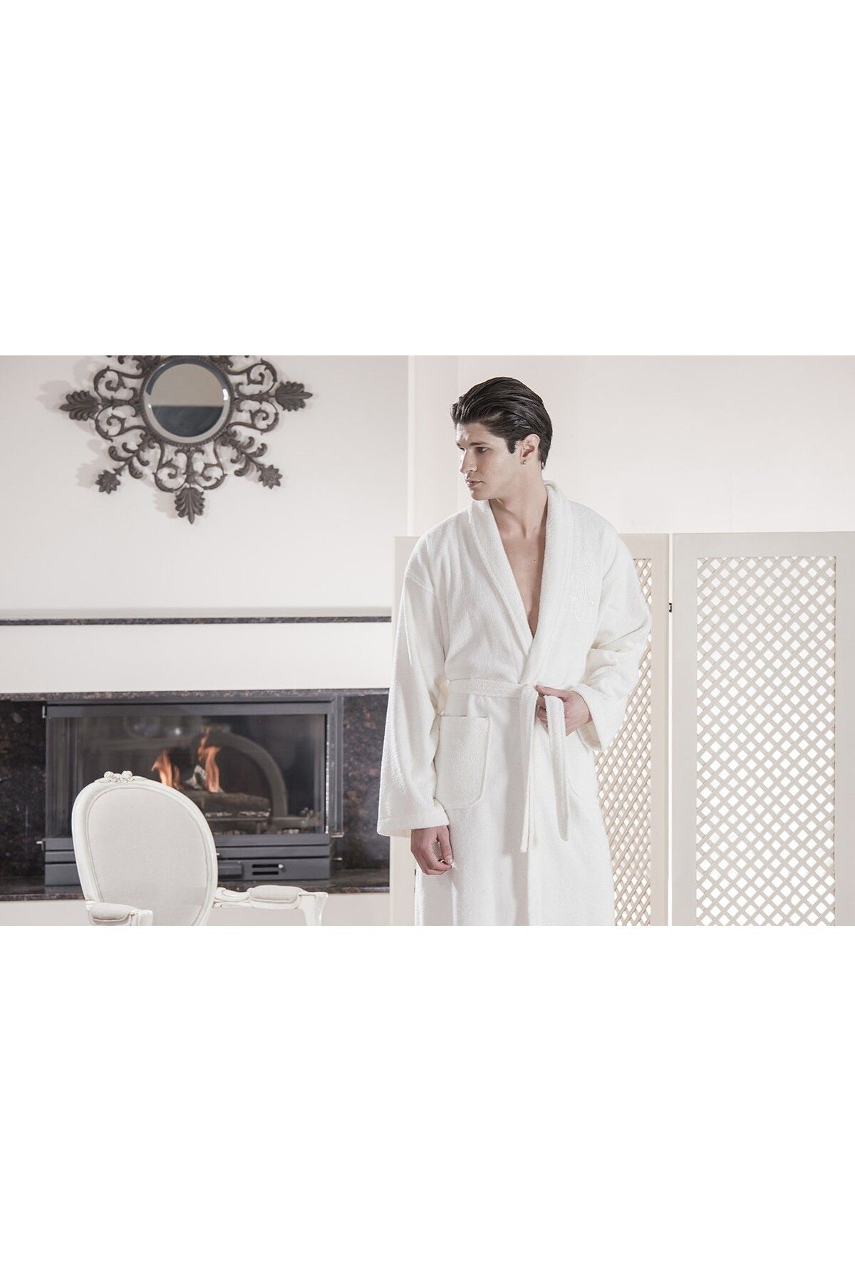 Gül Güler-New Arma Embroidered Bathrobe Bone 1