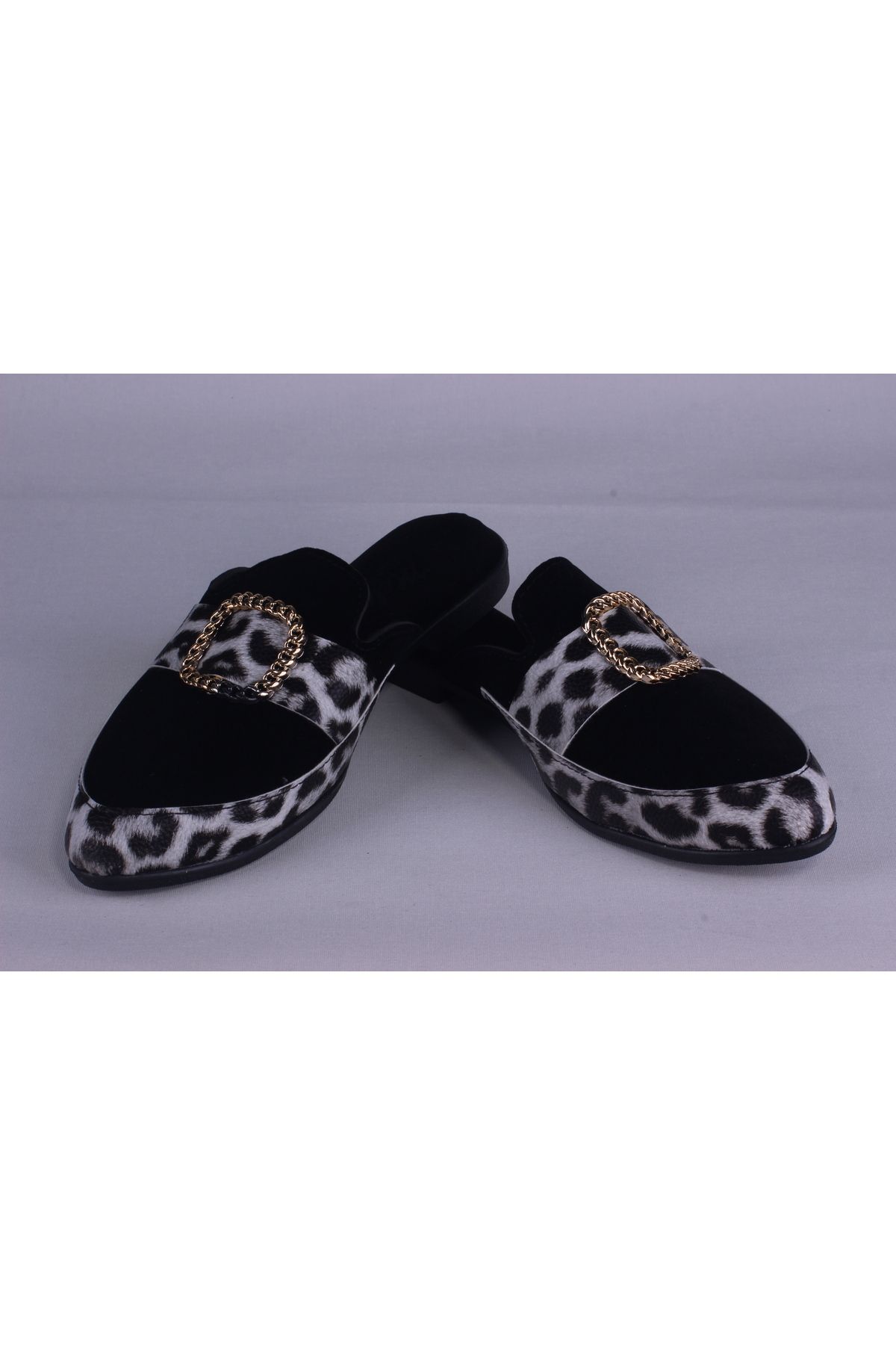 sengahenk-Silver Leopard Detailed Velvet Slippers with Spiral Accessories 3