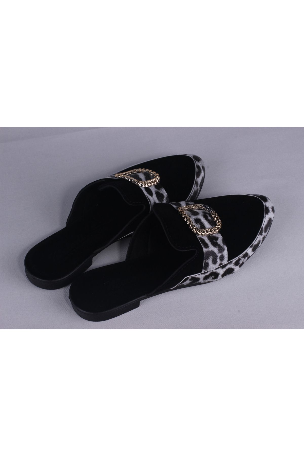 sengahenk-Silver Leopard Detailed Velvet Slippers with Spiral Accessories 4