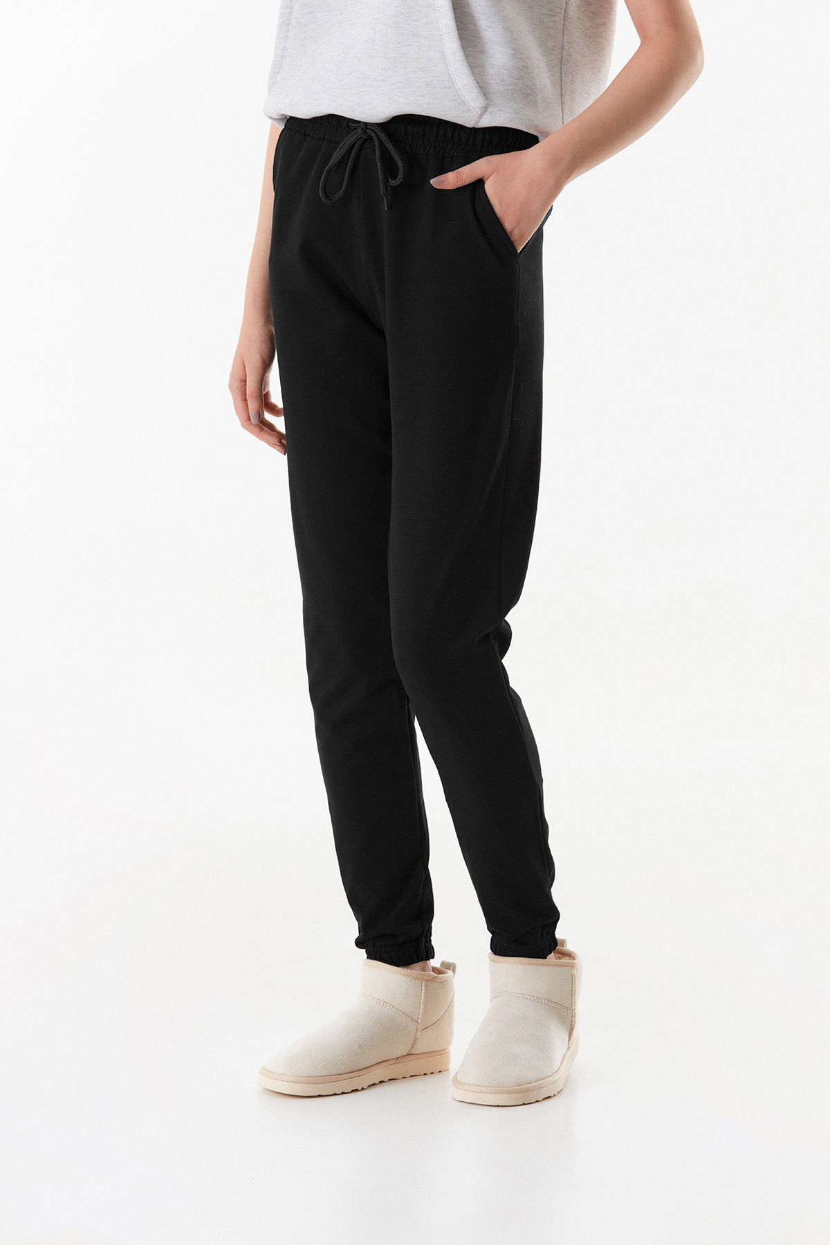 Fulla Moda-Basic Designed Jogger Sweatpants with Elastic Waist 6